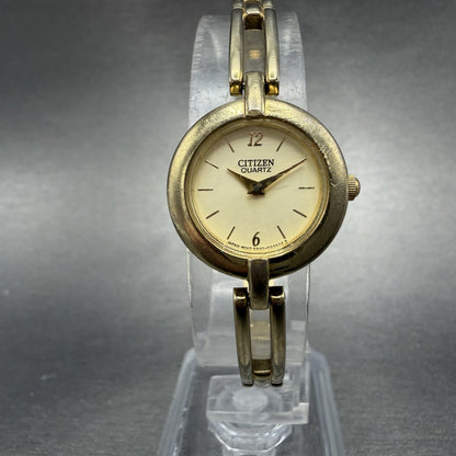 Citizen Watch Women 20mm Champagne Dial Gold Tone Round 5920-S99183 New BatteryA0