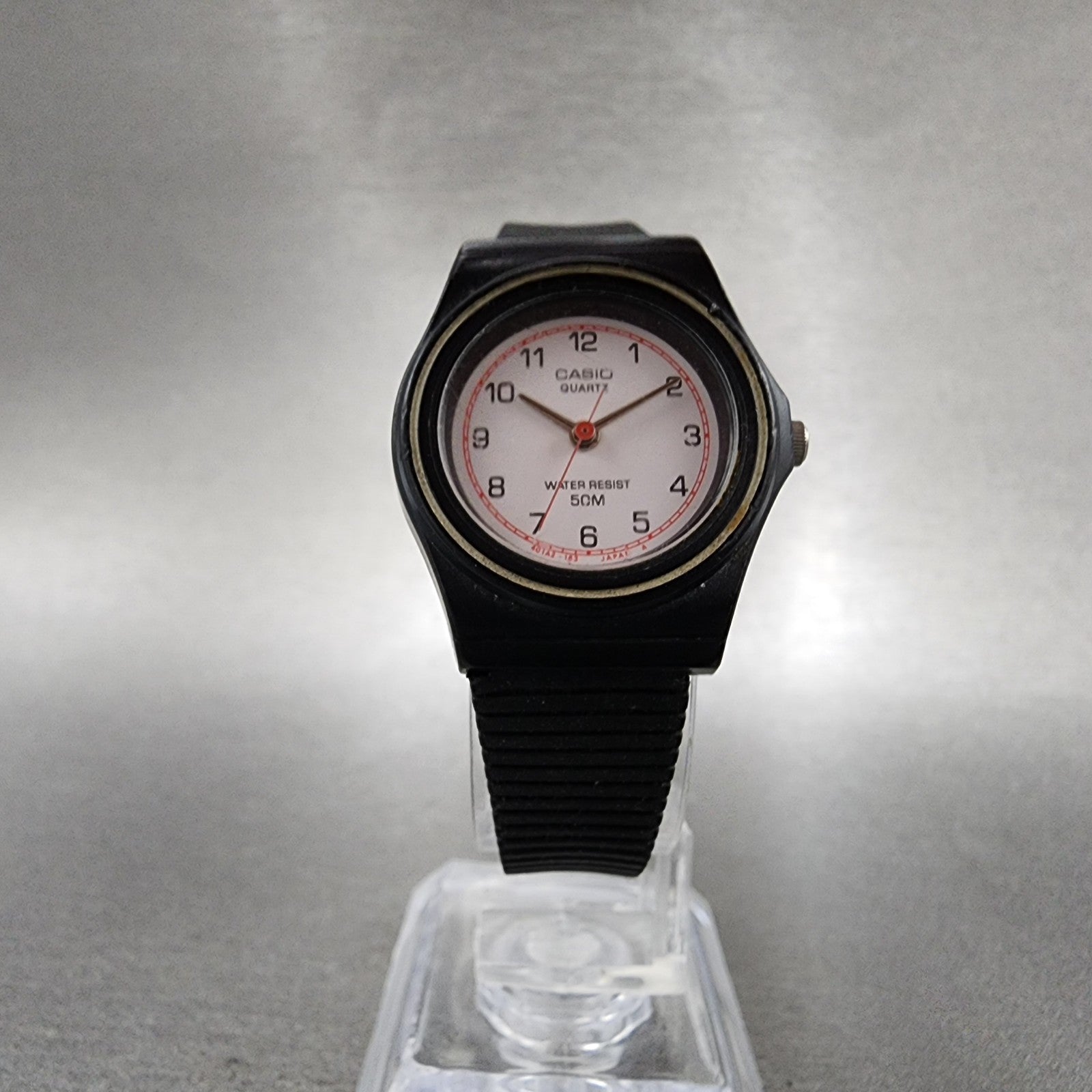 Casio Watch Women 24mm White Dial Black Tone Round LQ30W New Battery5