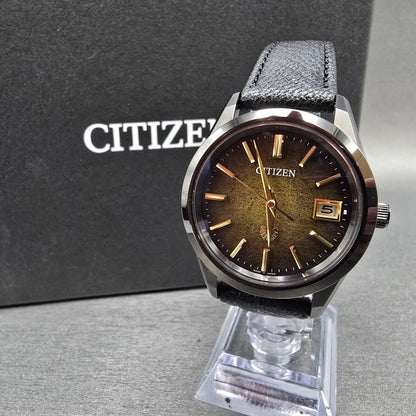 Citizen The Citizen Watch Men 38mm Yellow Dial Black Date AQ4106-18X Eco-Drive0