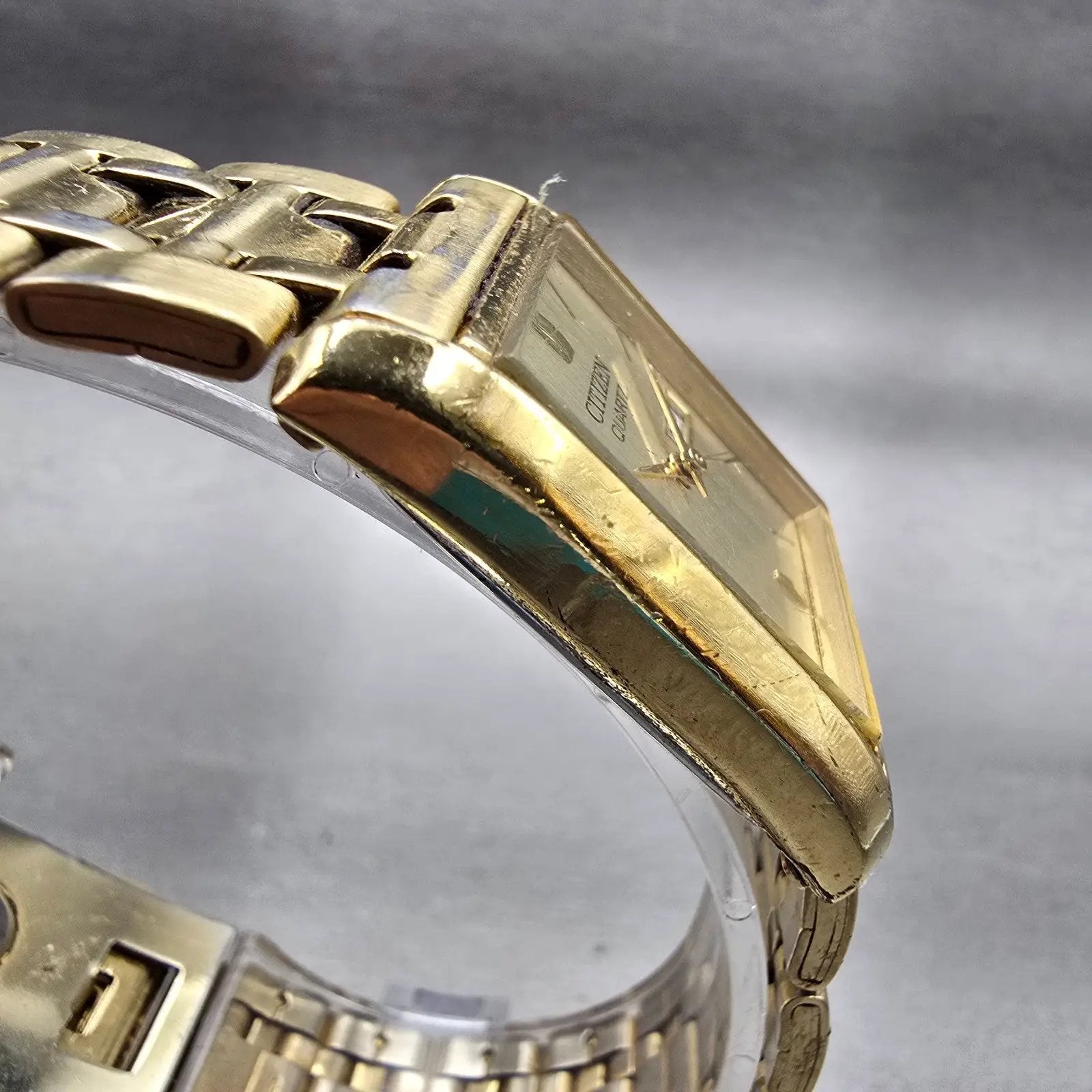 Citizen Watch Men 25mm Gold Dial Gold Tone Daydate Rectangle 1002-S99299 New Bat3
