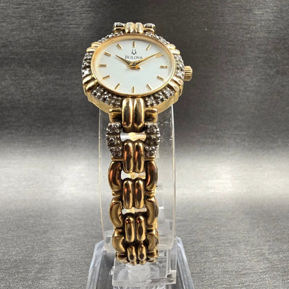 Bulova Watch Women 21mm White Dial Gold Tone Gemmed Round 98R06 New Battery5