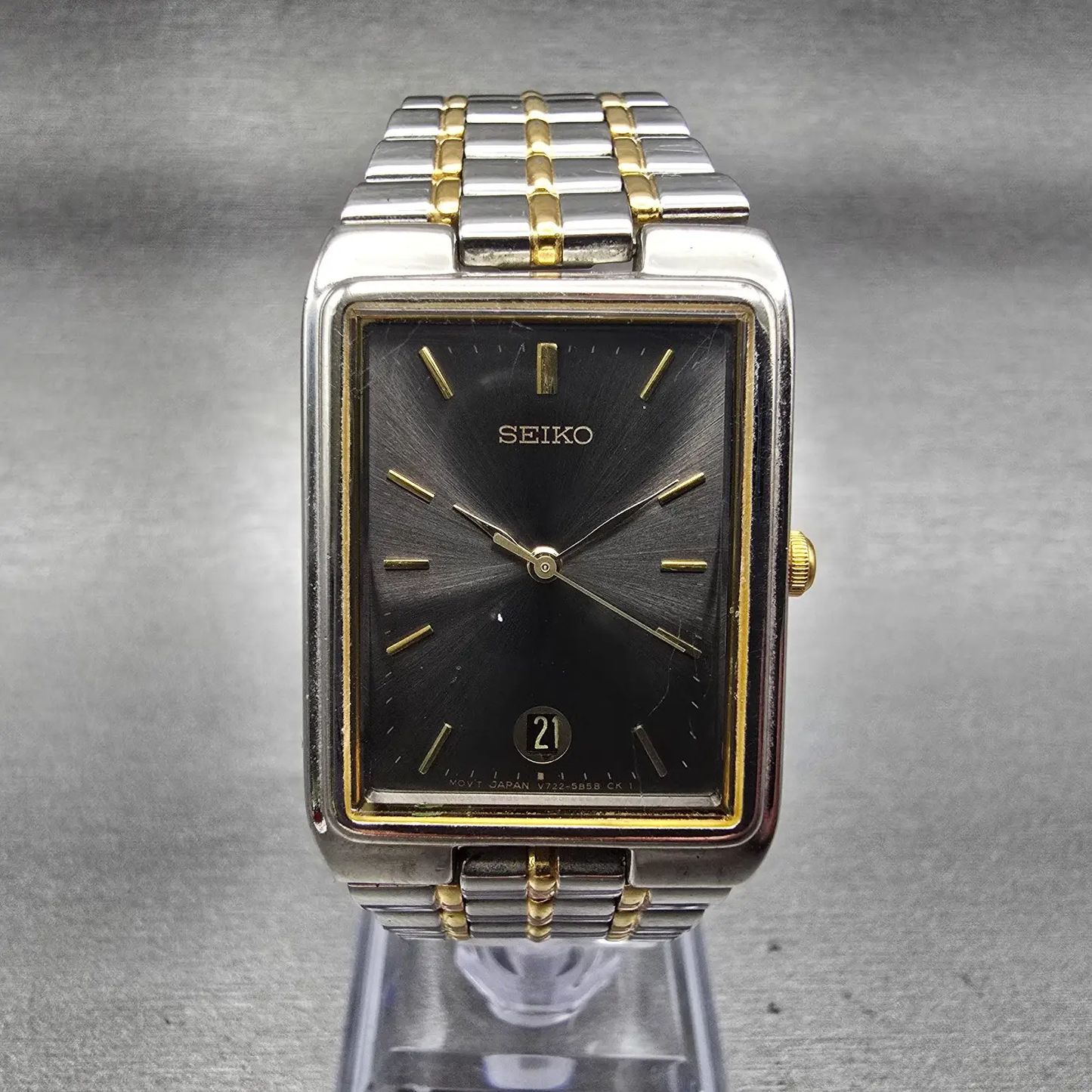 Seiko Tank Watch Men 26mm Gray Dial Two Tone Date Rectangle V722-5B00 New Batt0