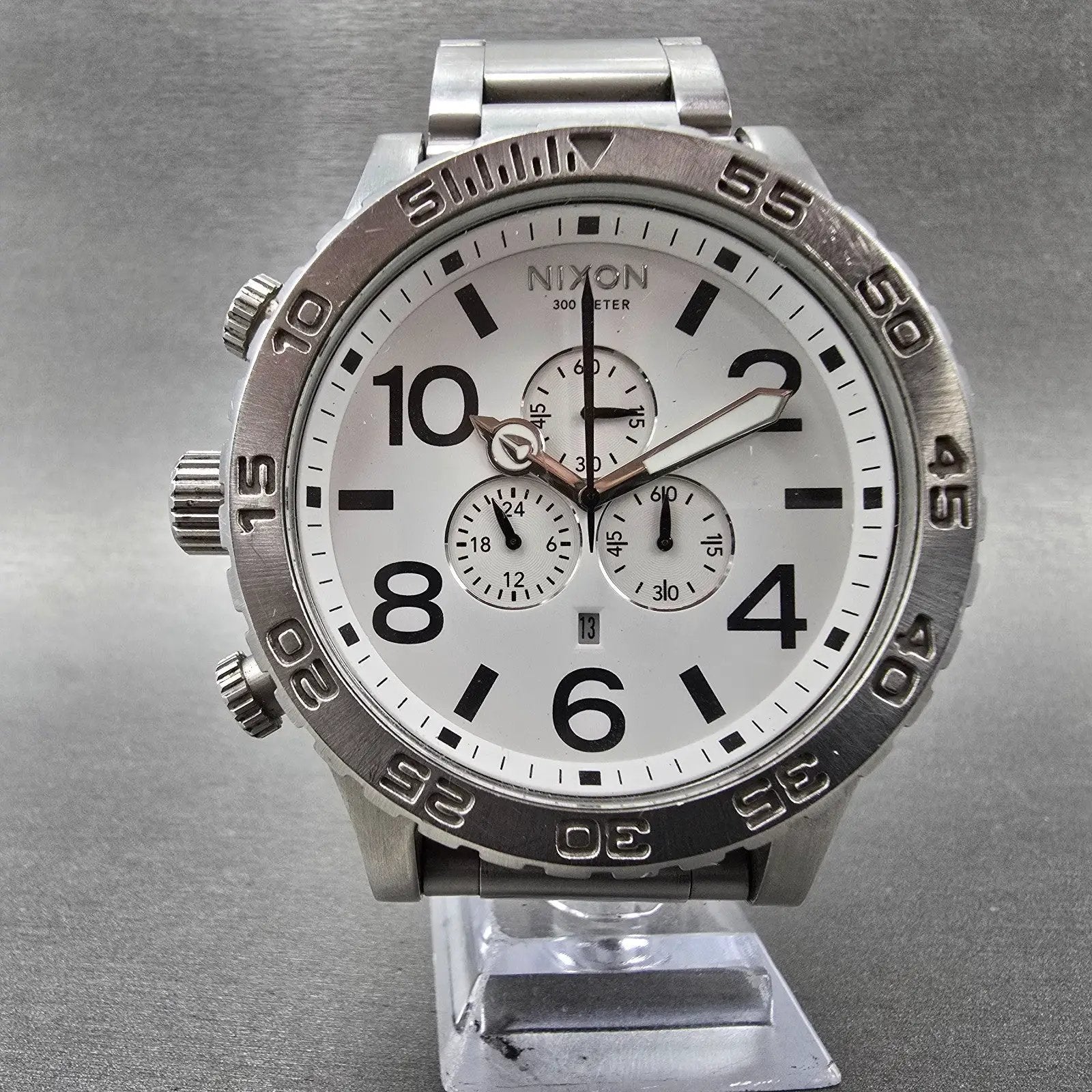 Nixon 51-30 Chronograph Watch Men 51mm White Dial Steel Date Round New Battery5