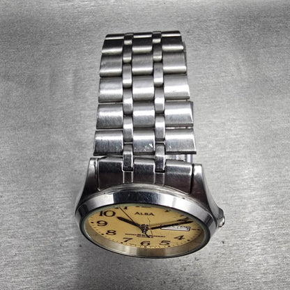 Seiko Alba Watch Men 34mm Yellow Dial Silver Tone Daydate V733-7A00 New Battery4