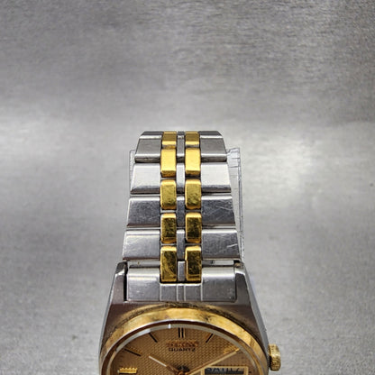 Seiko SQ Watch Women 23mm Champagne Dial Two Tone Dyadate 2a230029 New Batt ABC4