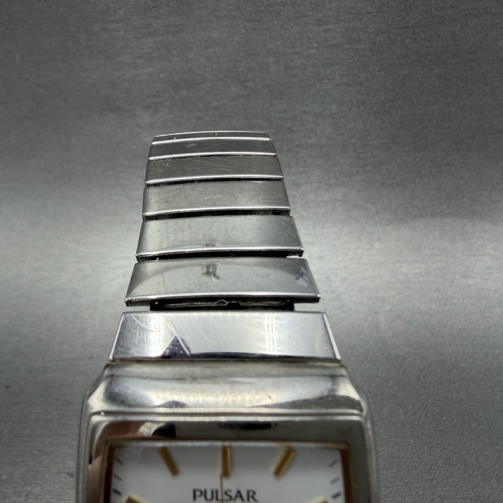 Seiko Pulsar Watch Men 31mm White Dial Silver Tone Date VX32X286 New Battery4