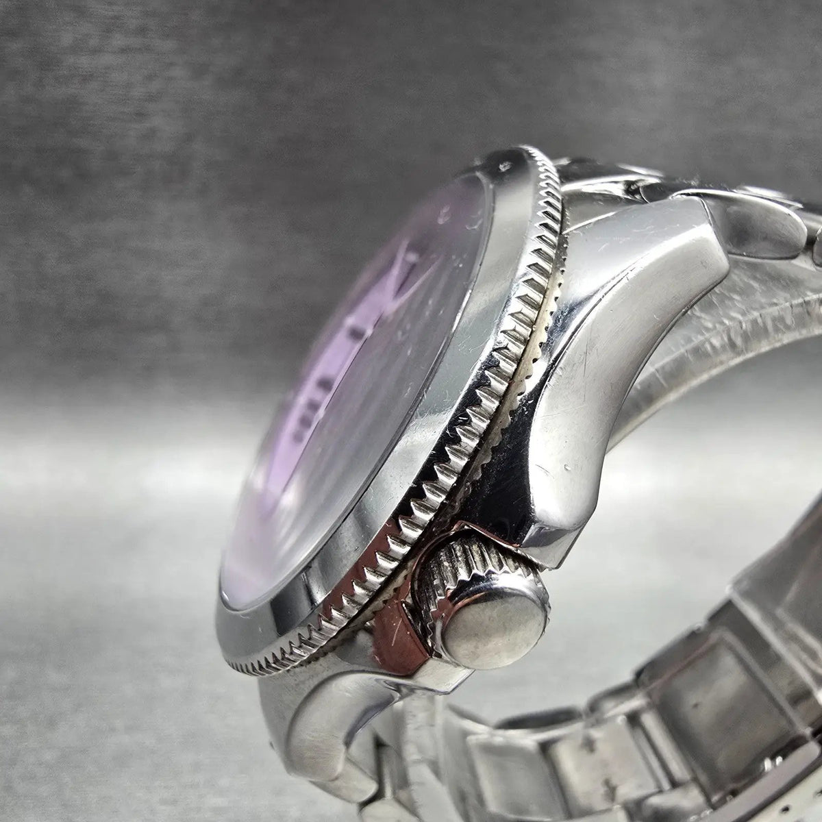 Fossil Cecile Watch Women 40mm Purple Dial Silver Tone Daydate AM4555 New Batt2