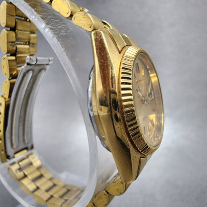 Seiko 5 Automatic Watch Women 24mm Champagne Dial Gold Tone Daydate Runs3