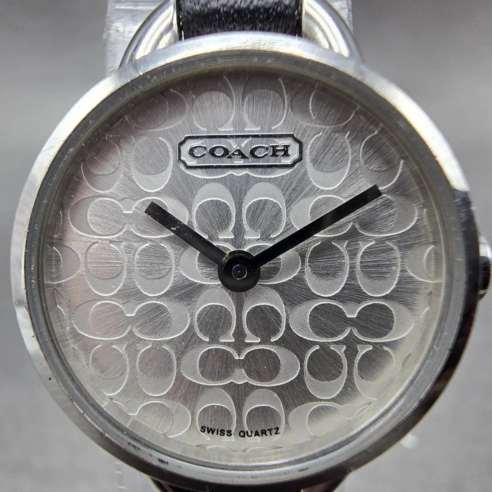 Coach Watch Women 22mm Silver Dial Steel Round Bangle Leather New Battery1