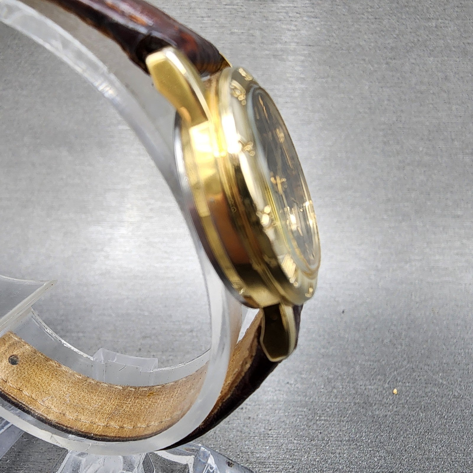 Citizen Watch Women 24mm Black Dial Gold Tone Date 6010K06878 New Battery3