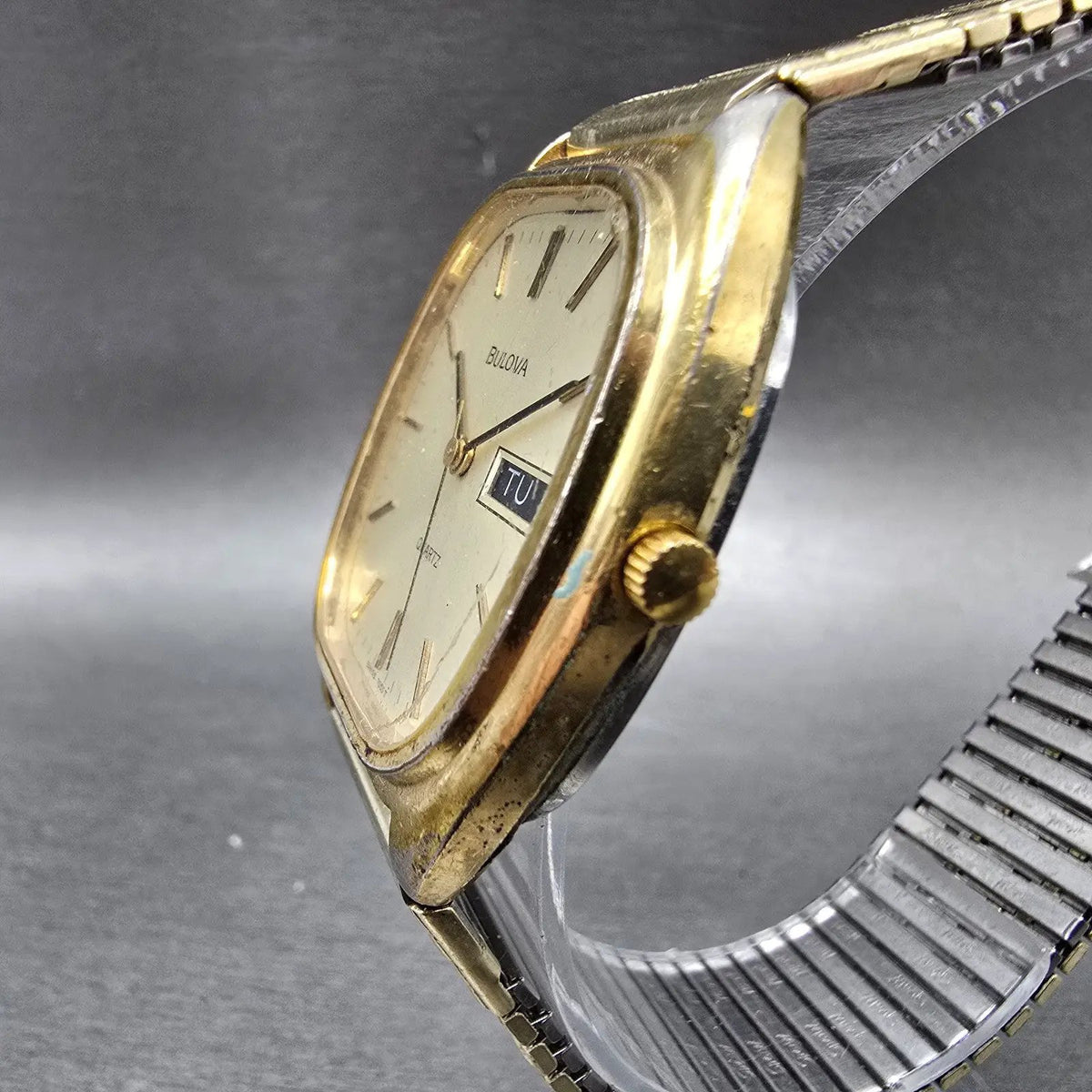 Bulova Tank Watch Men 34mm Champagne Dial Gold Daydate Rectangle 7053 New batt2