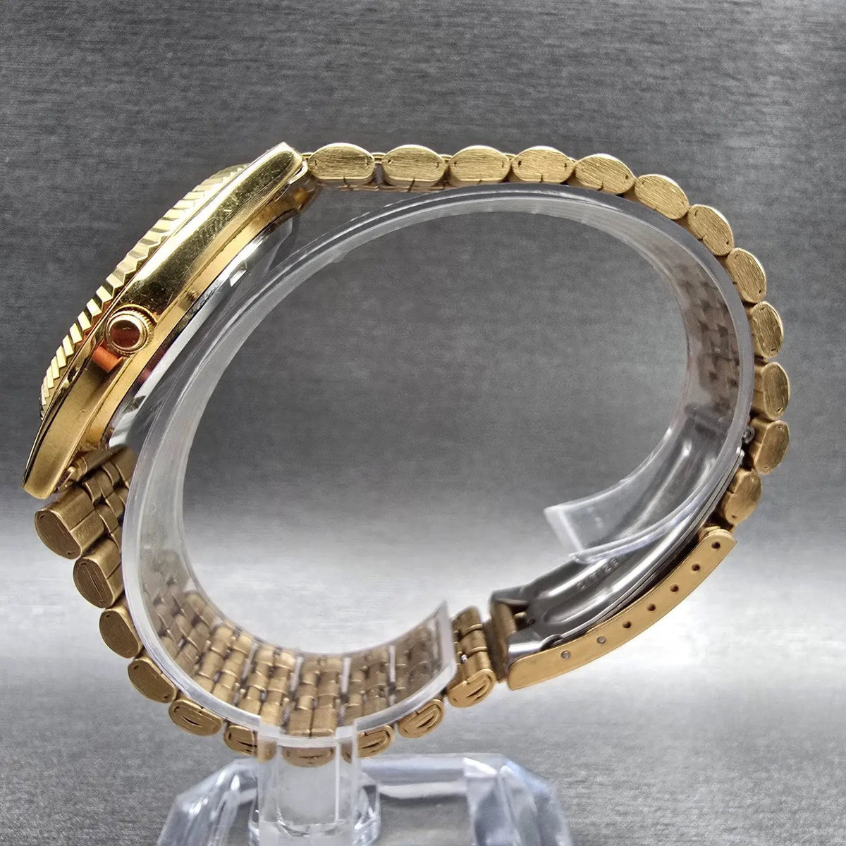 Citizen President Watch Men 35mm Gold Dial Gold Tone Daydate 6100-R00391 New Bat6