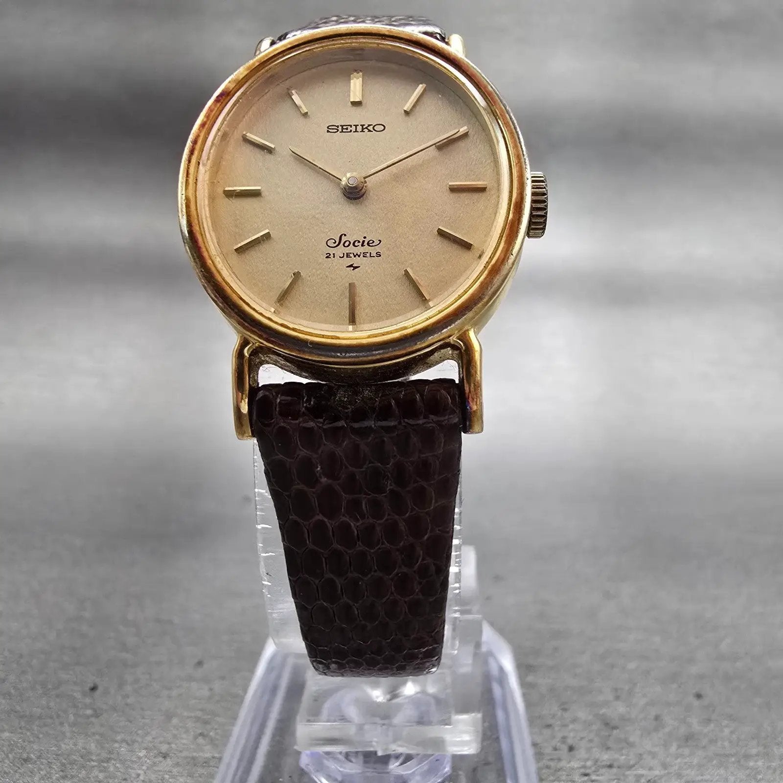 Seiko Socie Watch Women 23mm Champagne Dial Gold Tone Oval 11-8420 Manual Wind5