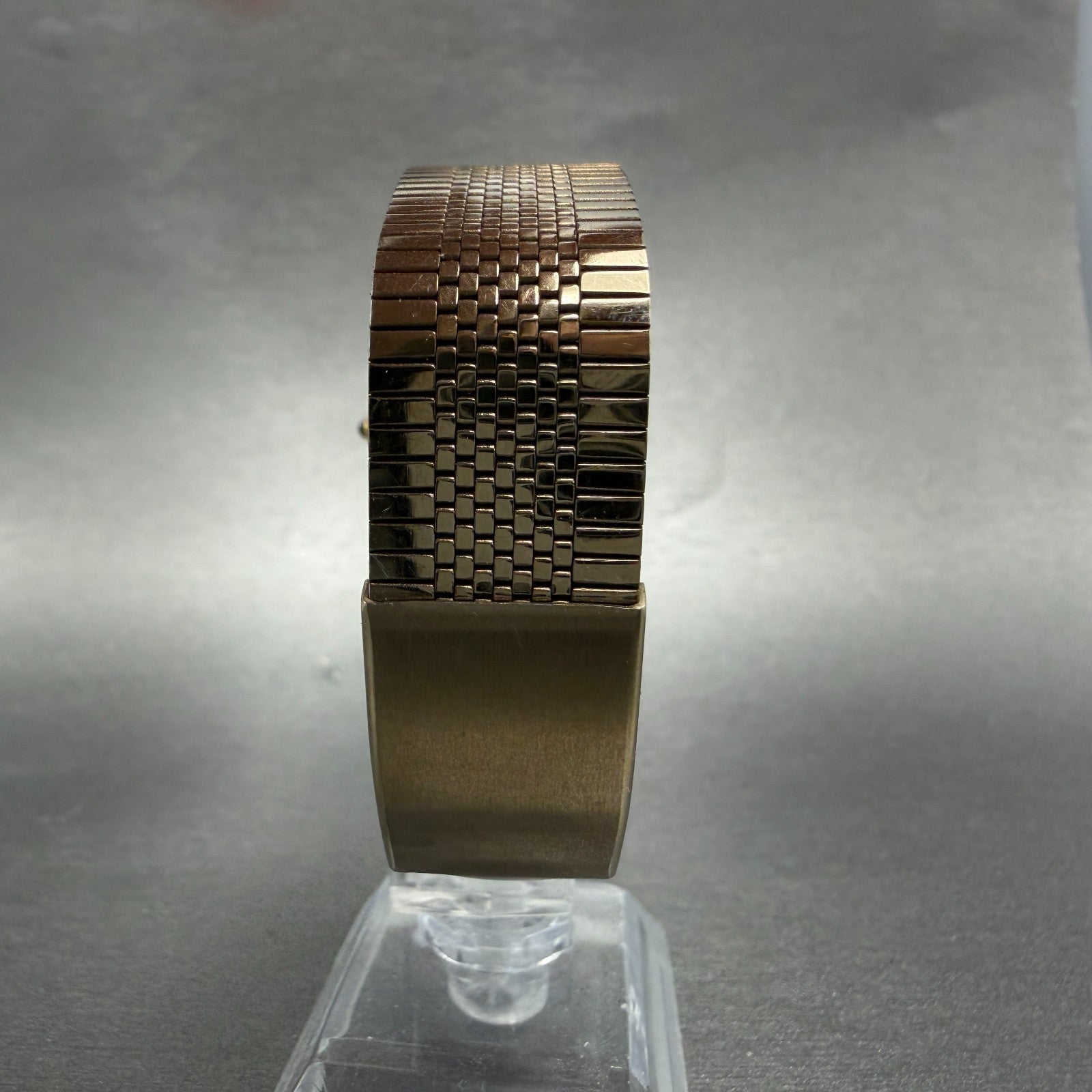 Seiko Tank Watch Men 30mm Gold Dial Gold Tone Rectangle 5931-5341 New Battery7
