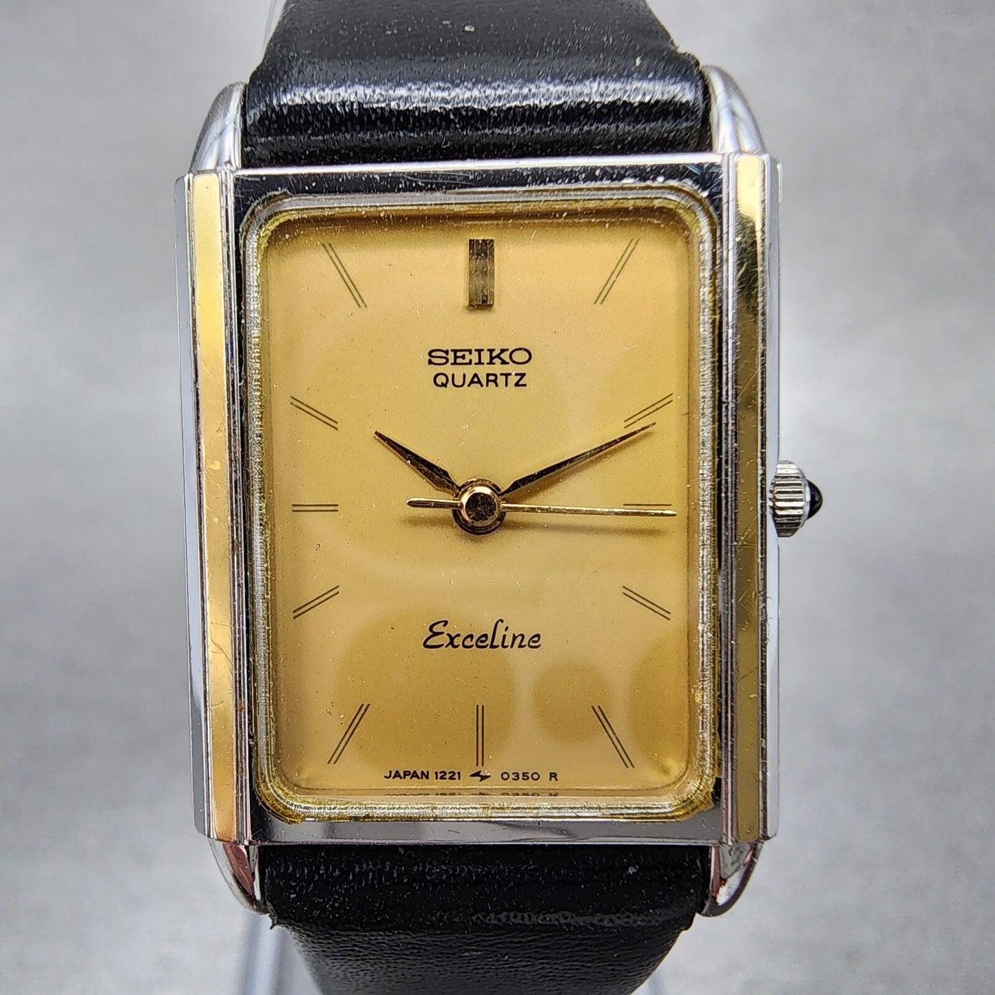 Seiko Exceline Tank Watch Women 19mm Gold Dial Two Tone Rectangle New Battery1