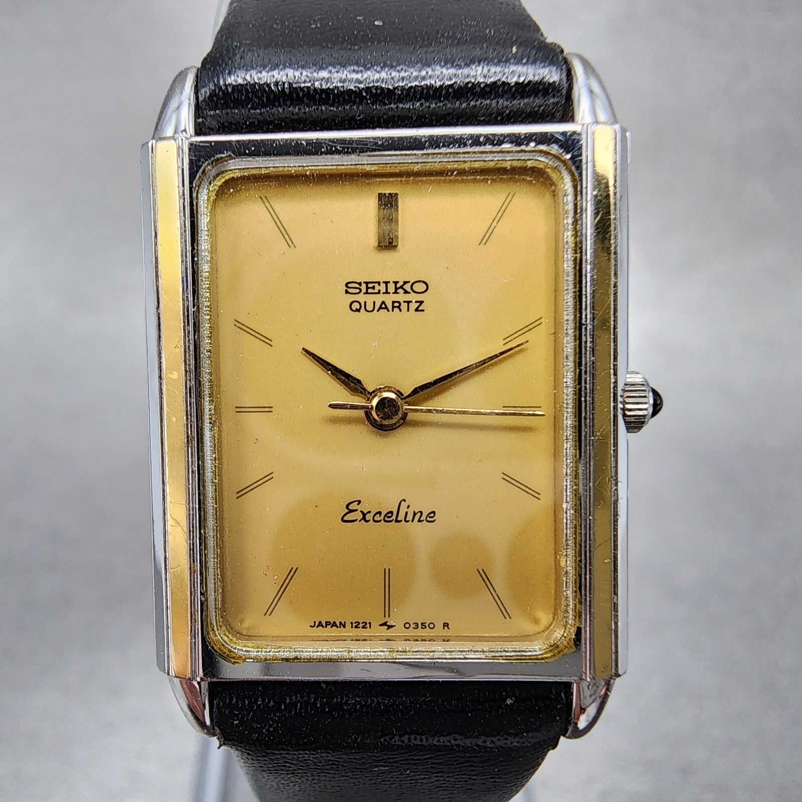 Seiko Exceline Tank Watch Women 19mm Gold Dial Two Tone Rectangle New Battery1