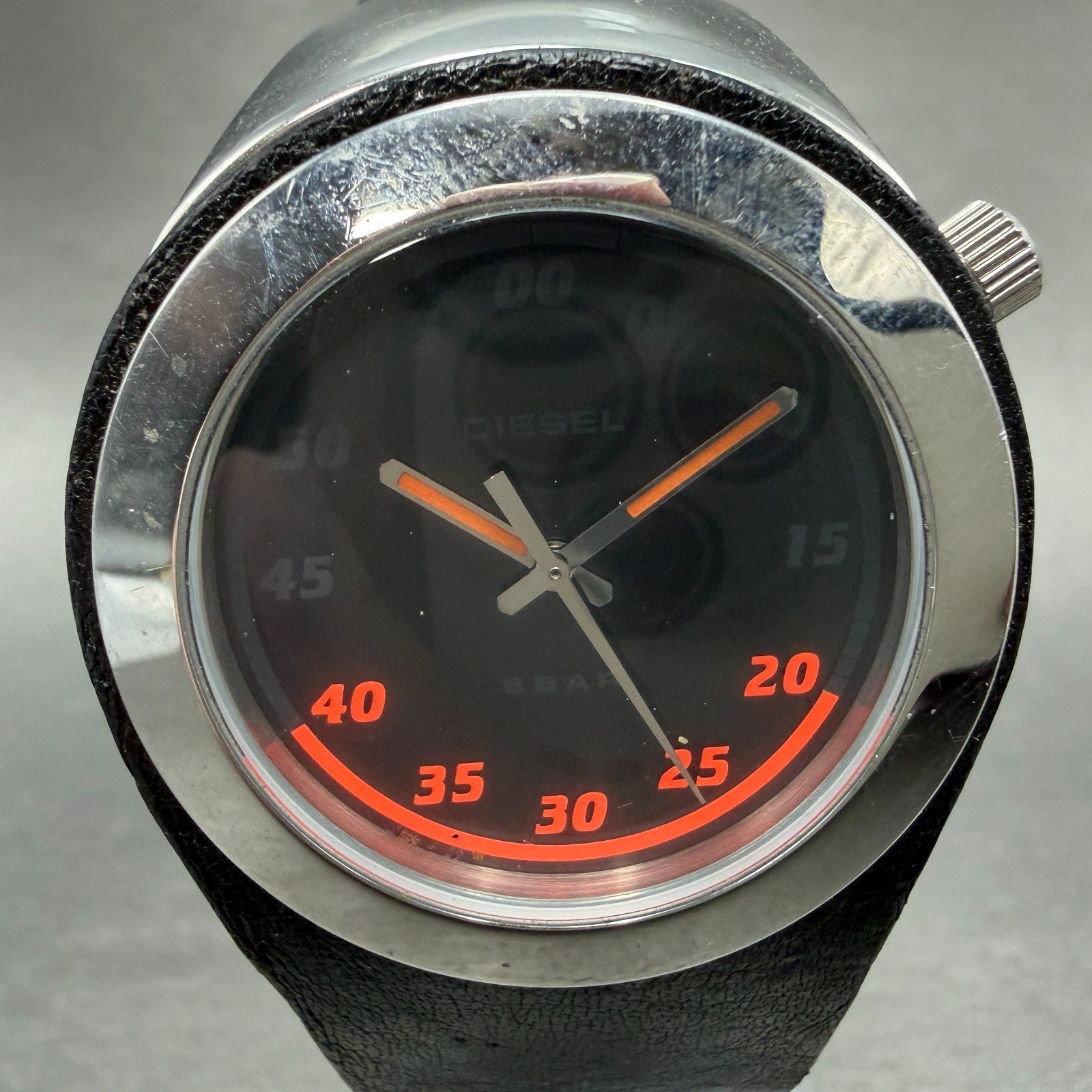 Diesel Watch Men 38mm Black Dial Silver Tone Round DZ-4001 Leather New Battery1