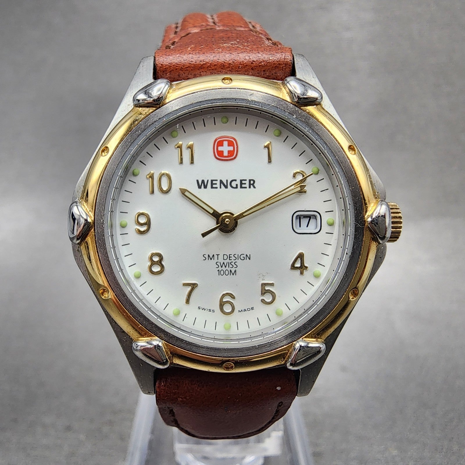 Wenger Watch Women 29mm White Dial Two Tone Date Round Leather Band New Battery0