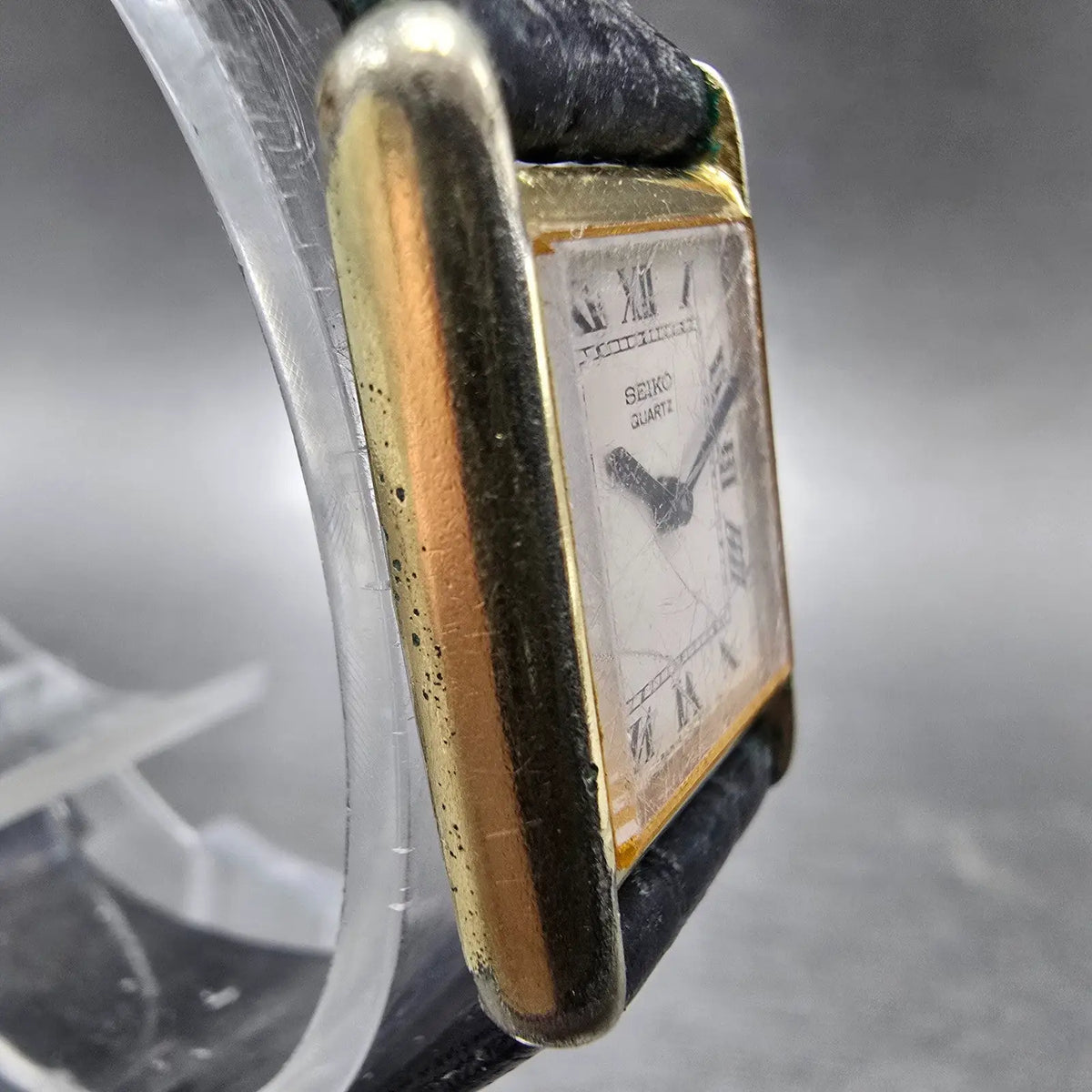 Seiko Tank Watch Women 17mm Cream Dial Gold Rectangle 1400-5039 New Battery VTG93