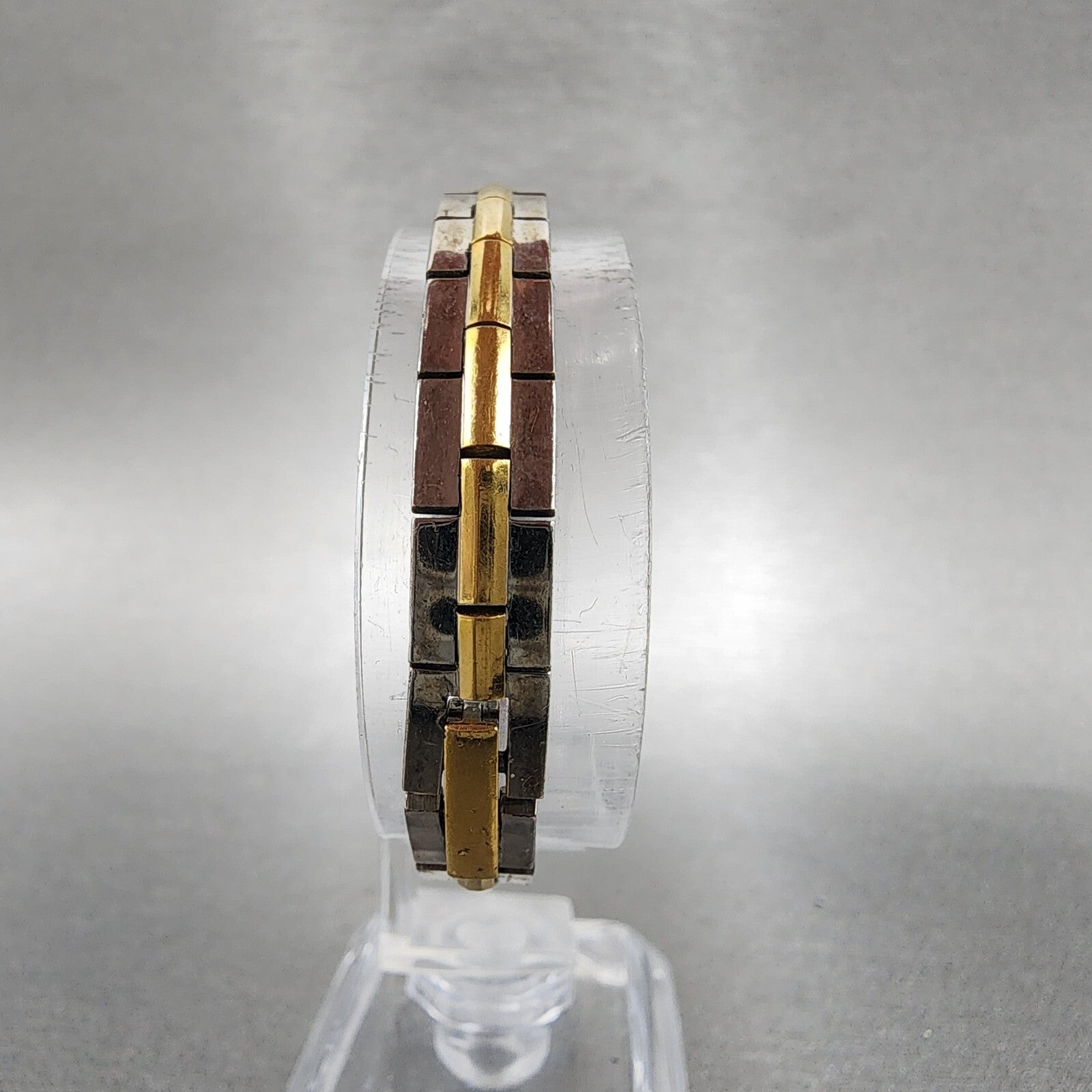 Seiko Tank Watch Women 13mm White Dial two Tone Rectangle 2e207479 New Battery7