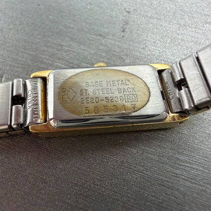Seiko Tank Watch Women 12mm Champagne Dial Gold Tone 2E20-5239 New Battery H7649