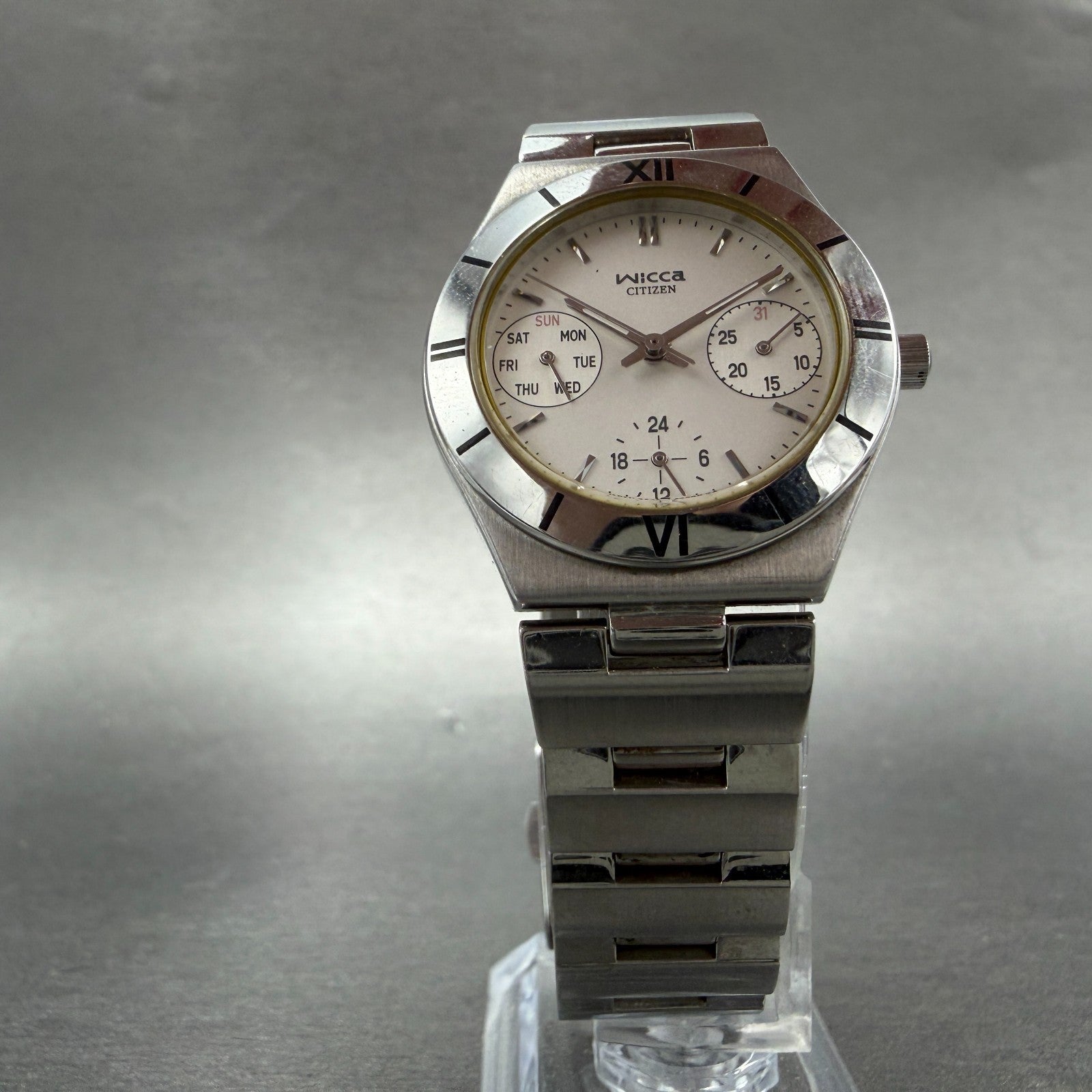 Citizen Wicca Watch Women 31mm White Dial Silver Tone Daydate Round New Battery5