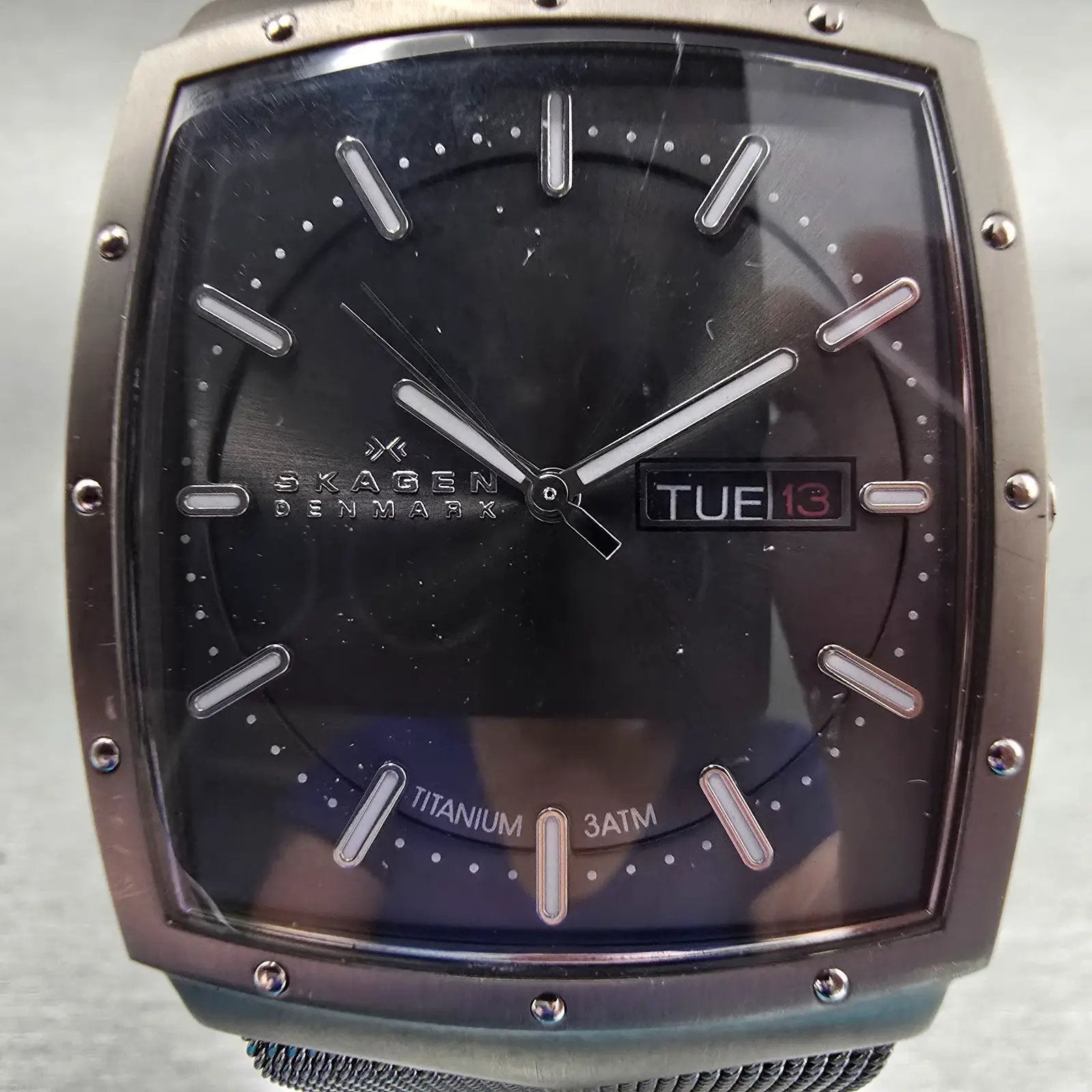 Skagen Tank Watch Men 34mm Gray Dial Titanium Daydate 396LTTM New Battery1