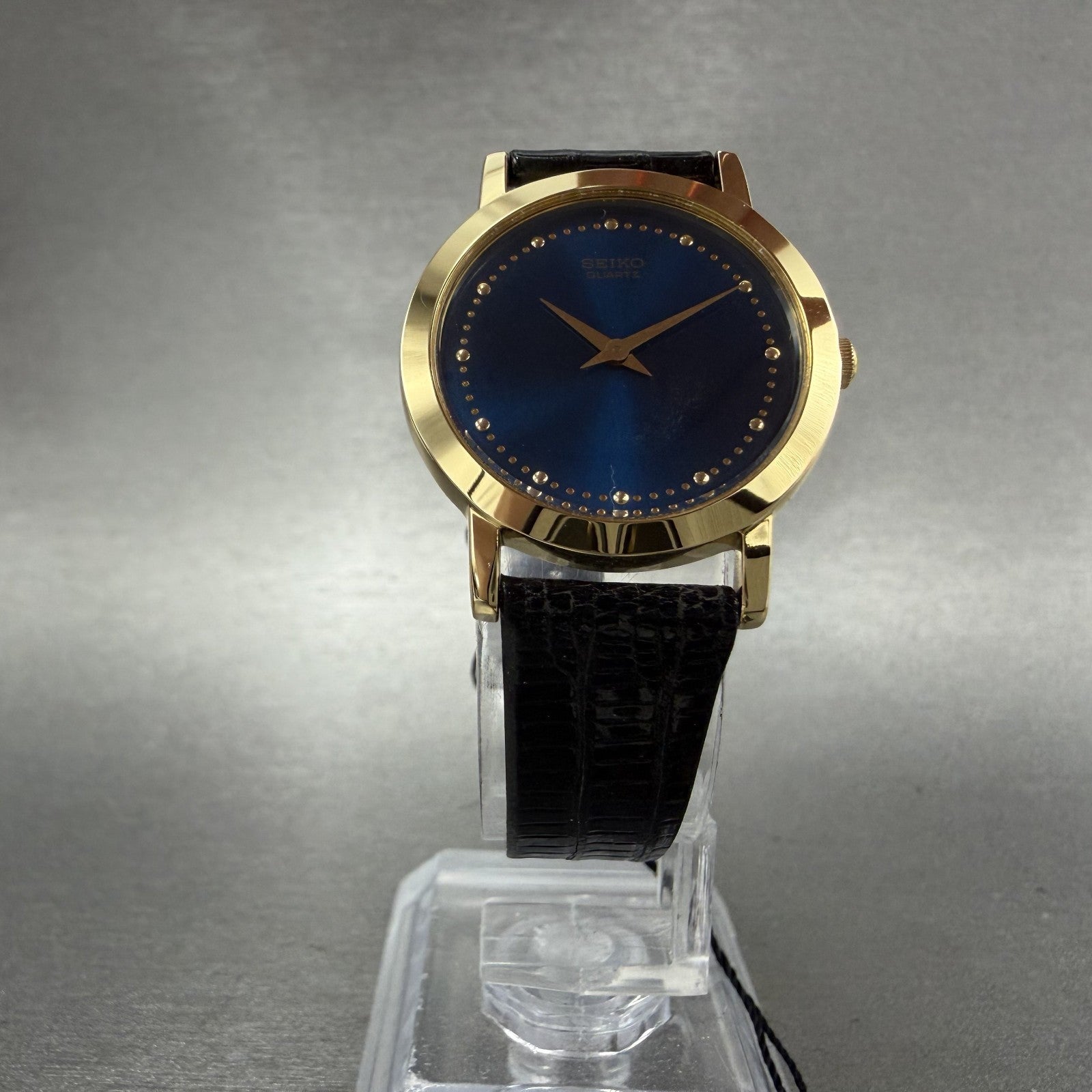 Seiko Watch Women 26mm Blue Dial Gold Tone Round 1N000A29 New Battery NOS5