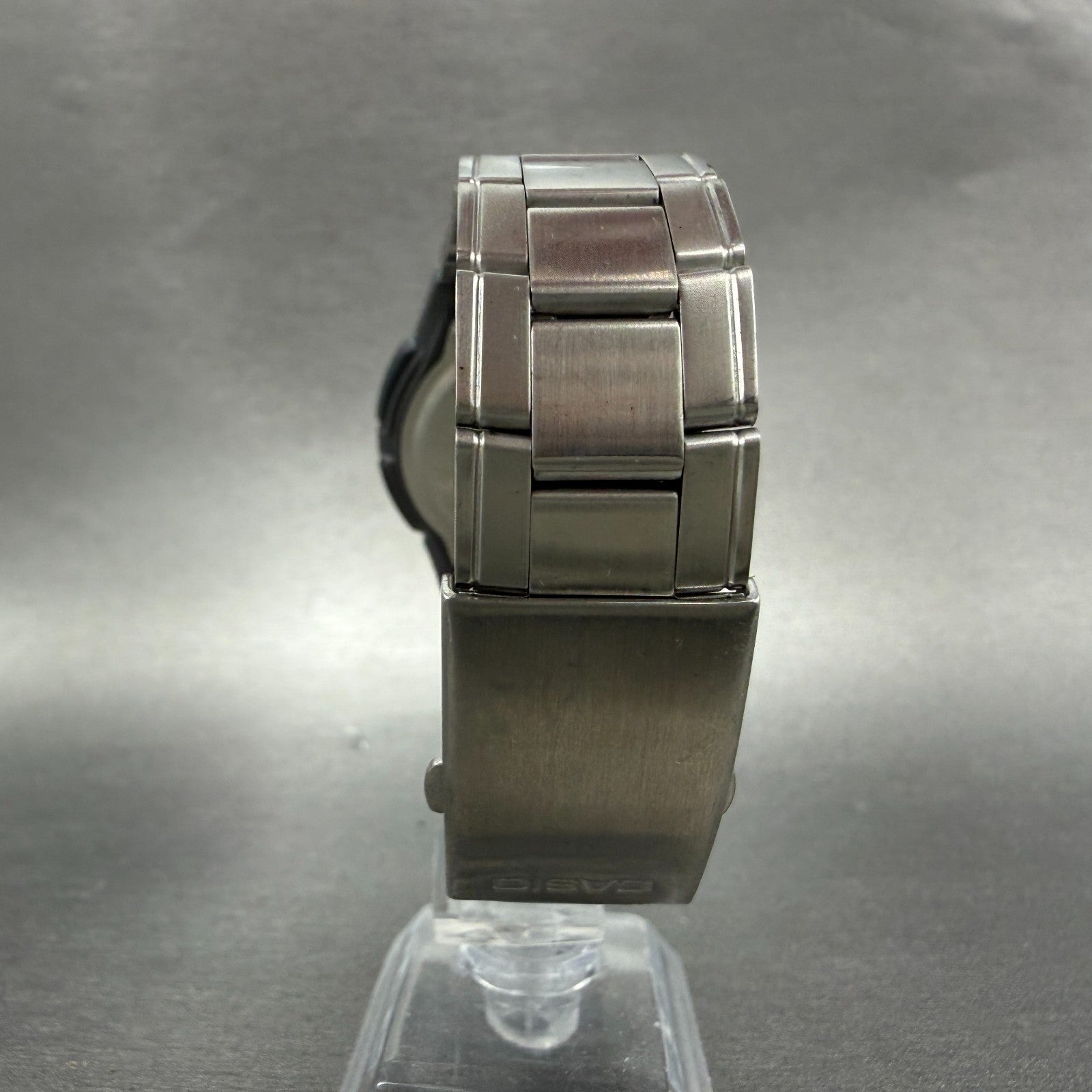 Casio Illuminator Watch Men 40mm Analog Digital Silver Alarm Chrono AW-80 NewBat7