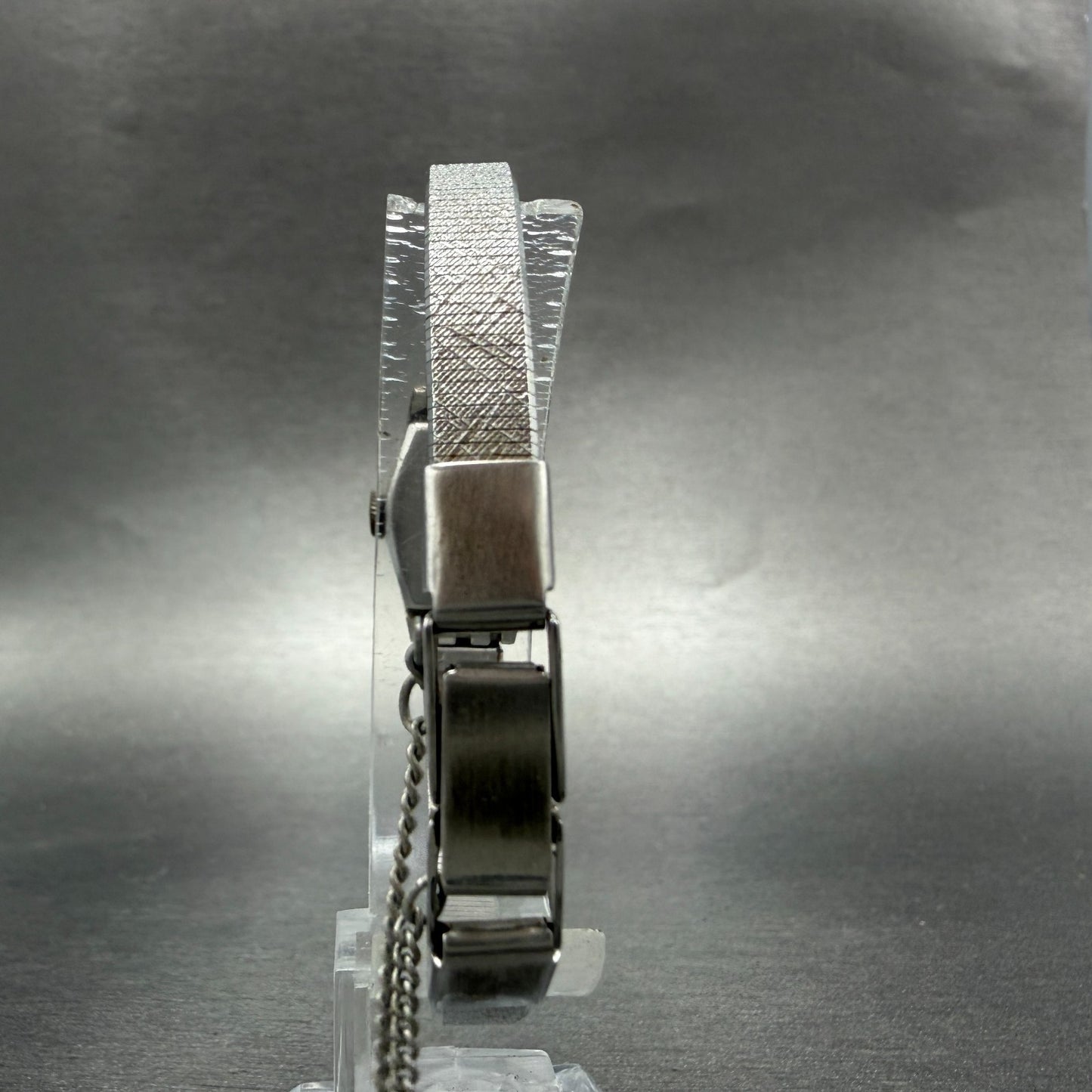 Seiko Watch Women 15mm Silver Dial Silver Tone Manual Oval 1120-7000 Runs VTG7