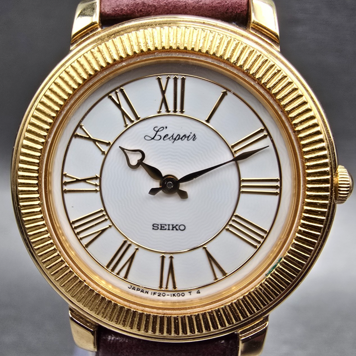 Seiko Lespoir Watch Women 25mm White Dial Gold Tone Round 1F20-0F80 New Battery1