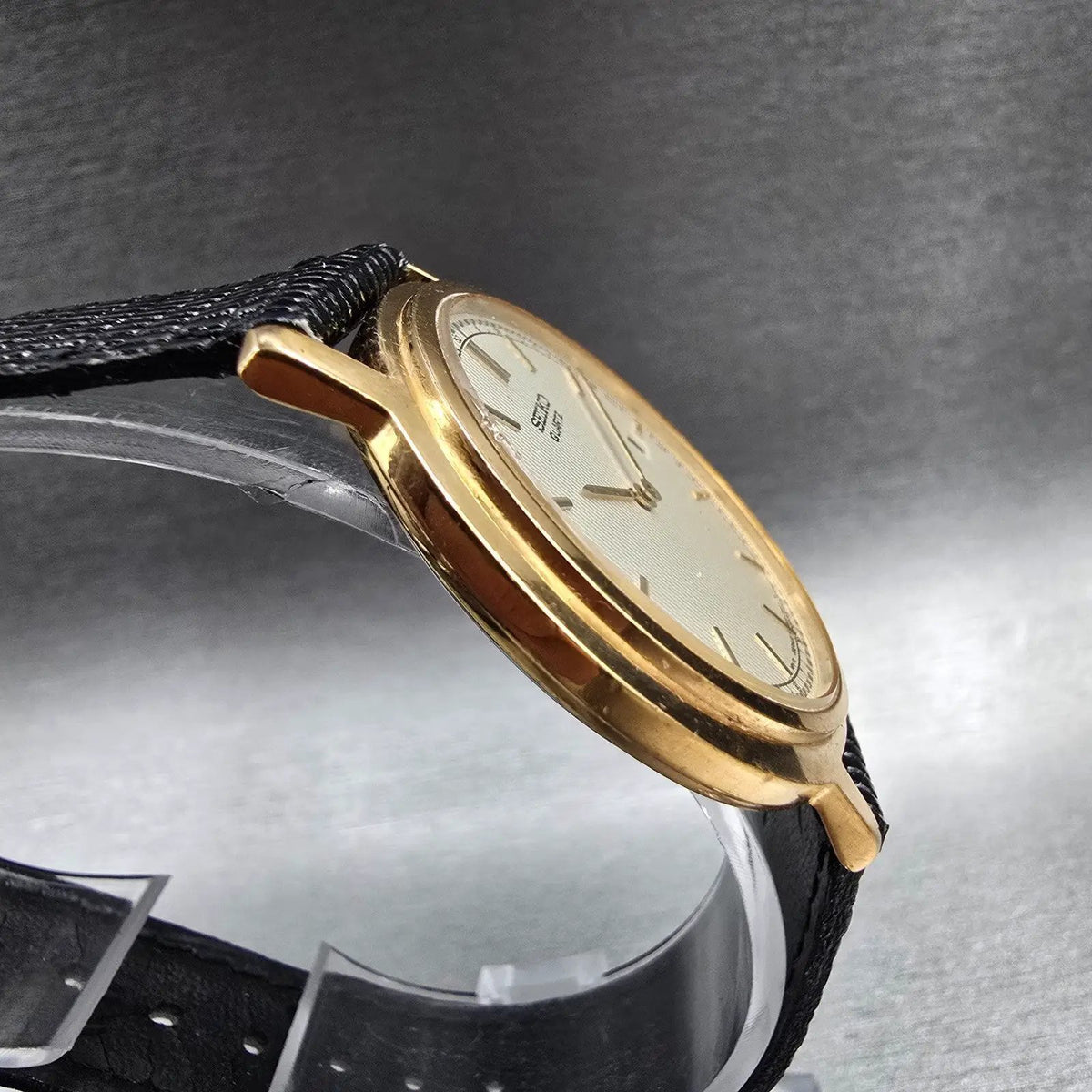 Seiko Watch Men 35mm Champagne Dial Gold Date Round 7N29-8058 New Battery3