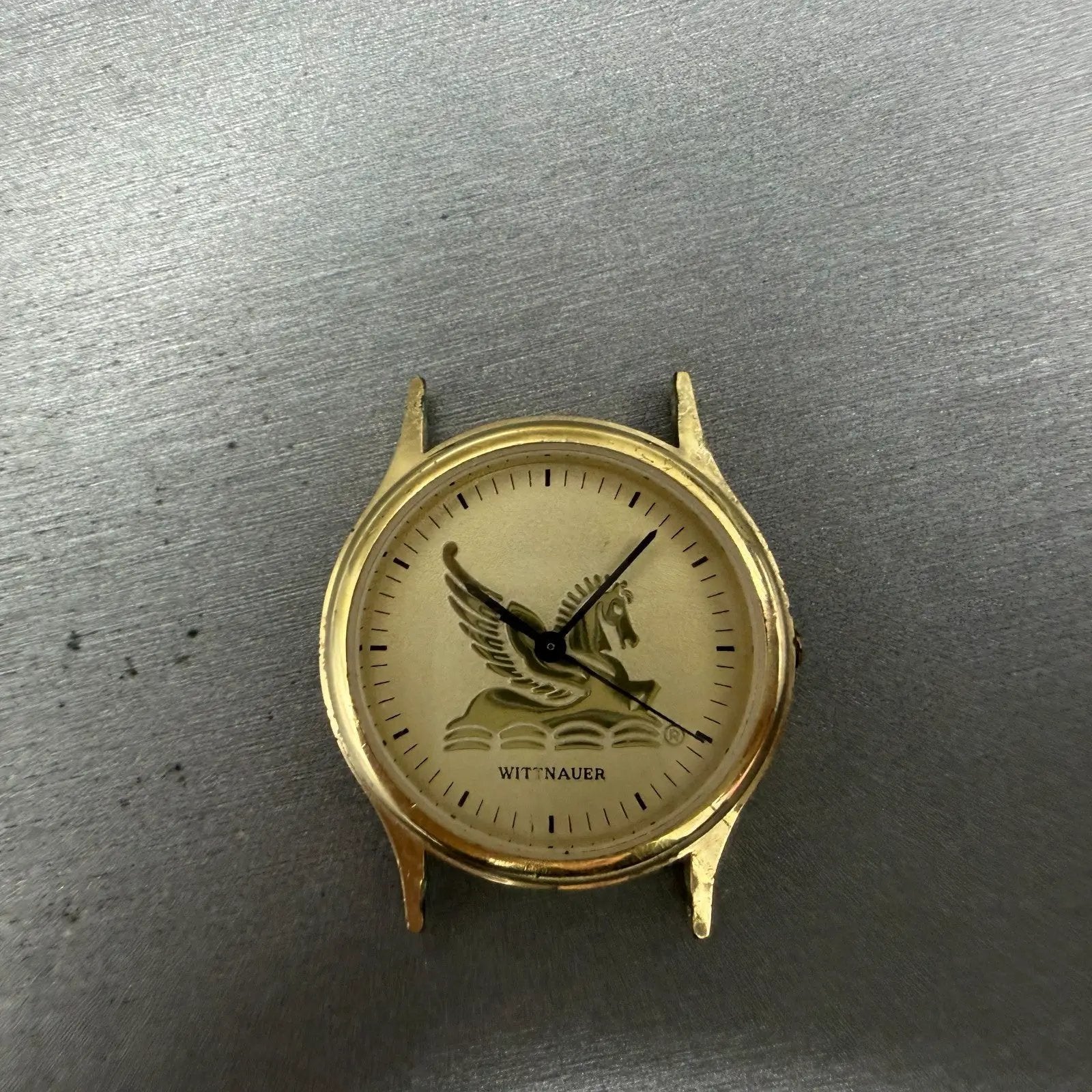 Wittnauer Pegasus Watch Men 33mm Champagne Dial Gold Tone Round New Battery0