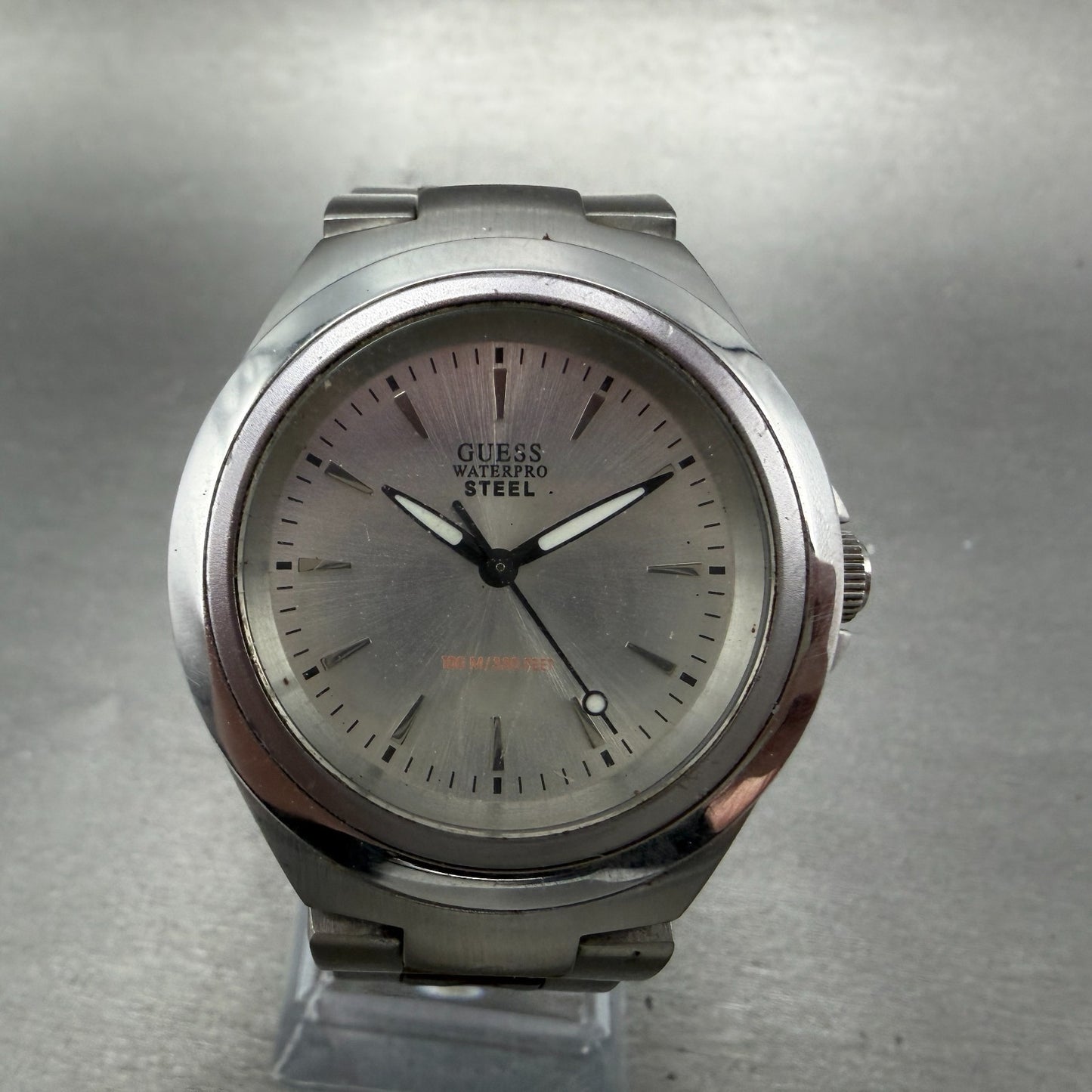 Guess Water Pro Watch Men 37mmm Silver Dial Silver Tone Round P177GL New Battery0