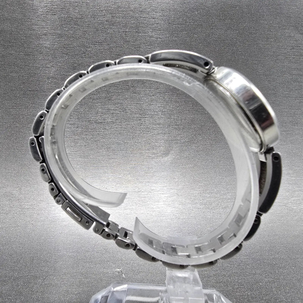 Citizen Axiom Eco-Drive Watch Women 28mm Black Dial Steel Round EM0636-55F Runs8