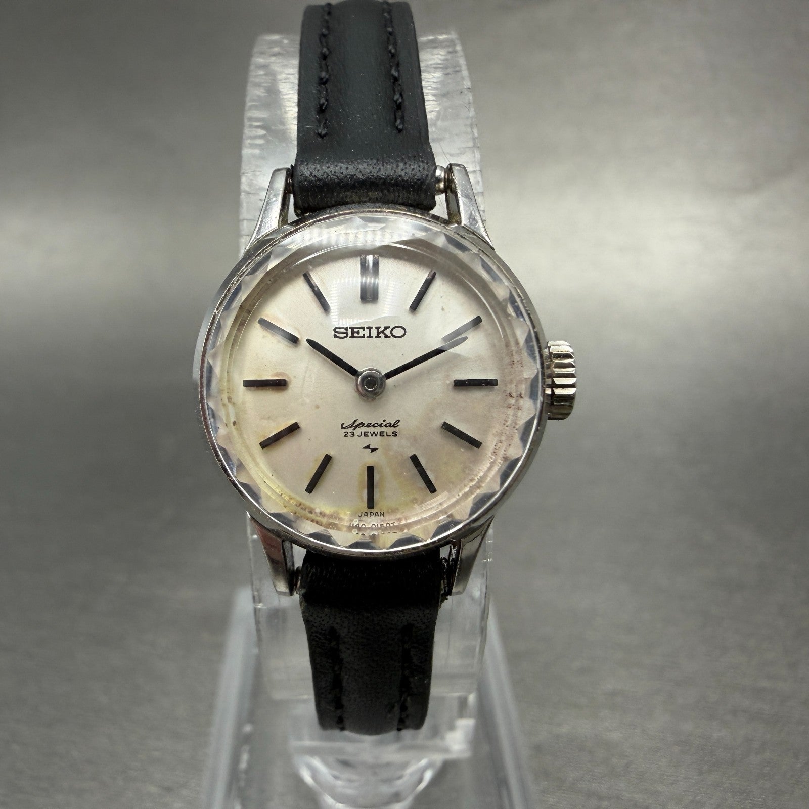 Seiko Special Watch Women 19mm Silver Dial Silver Tone Round 1140-0060 Runs0