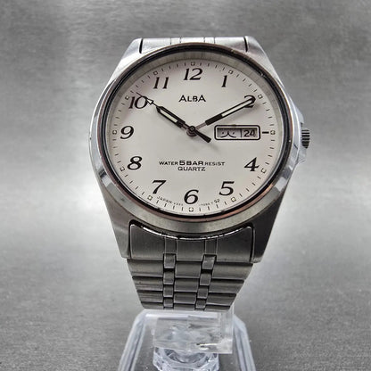 Seiko Alba Watch Men 35mm White Dial Silver Tone Daydate Round V333-7030 PARTS6