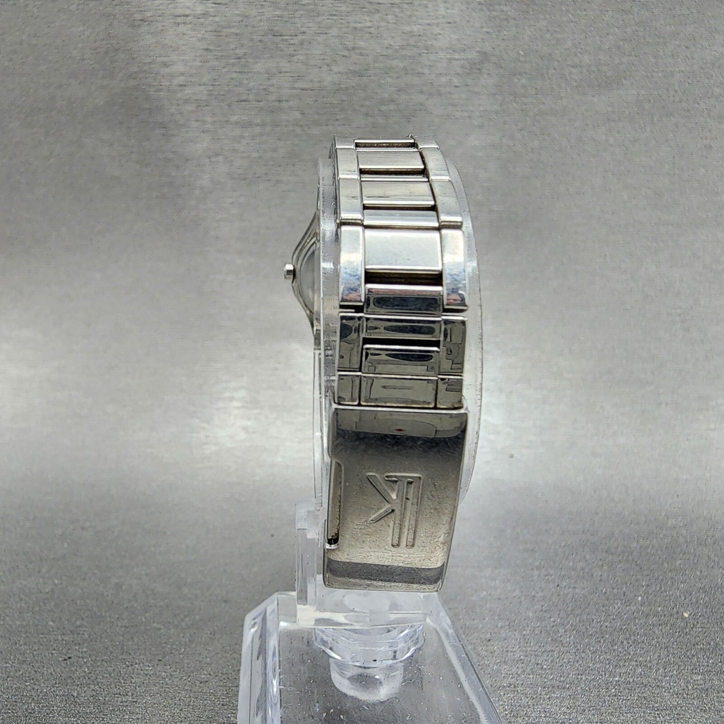 Seiko Lukia Watch Women 22mm MOP Dial Steel Round 1N01-0CA0 New Battery