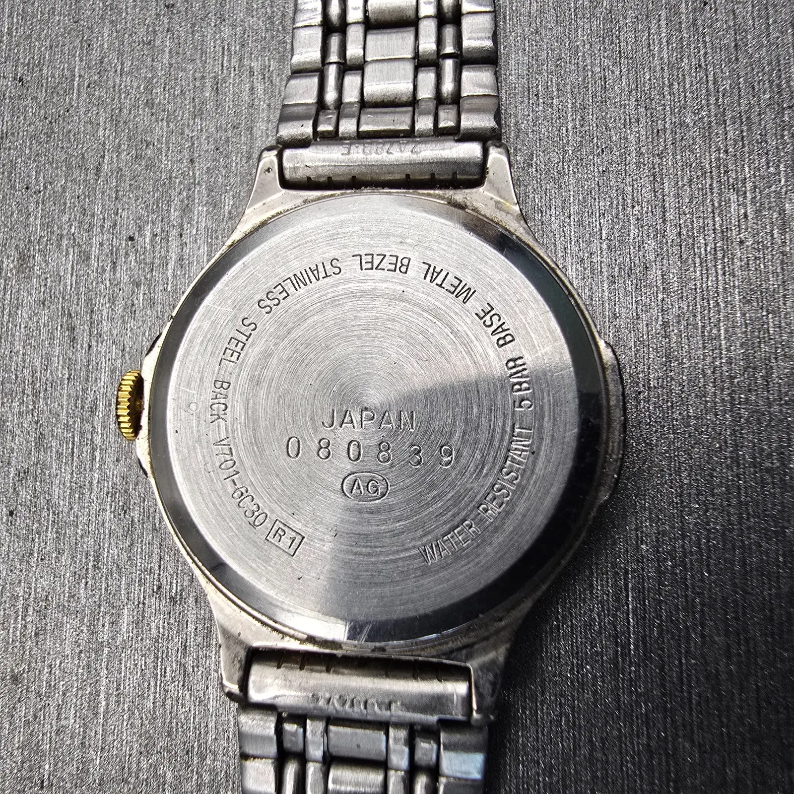 Seiko Alba Urban Watch Women 25mm Black Dial Two Tone Round V701-6C30 NewBattery10