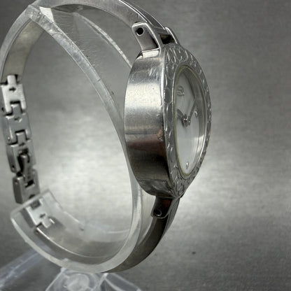 Coach Watch Women 27mm White Dial Silver Tone Round Bangle New Battery3