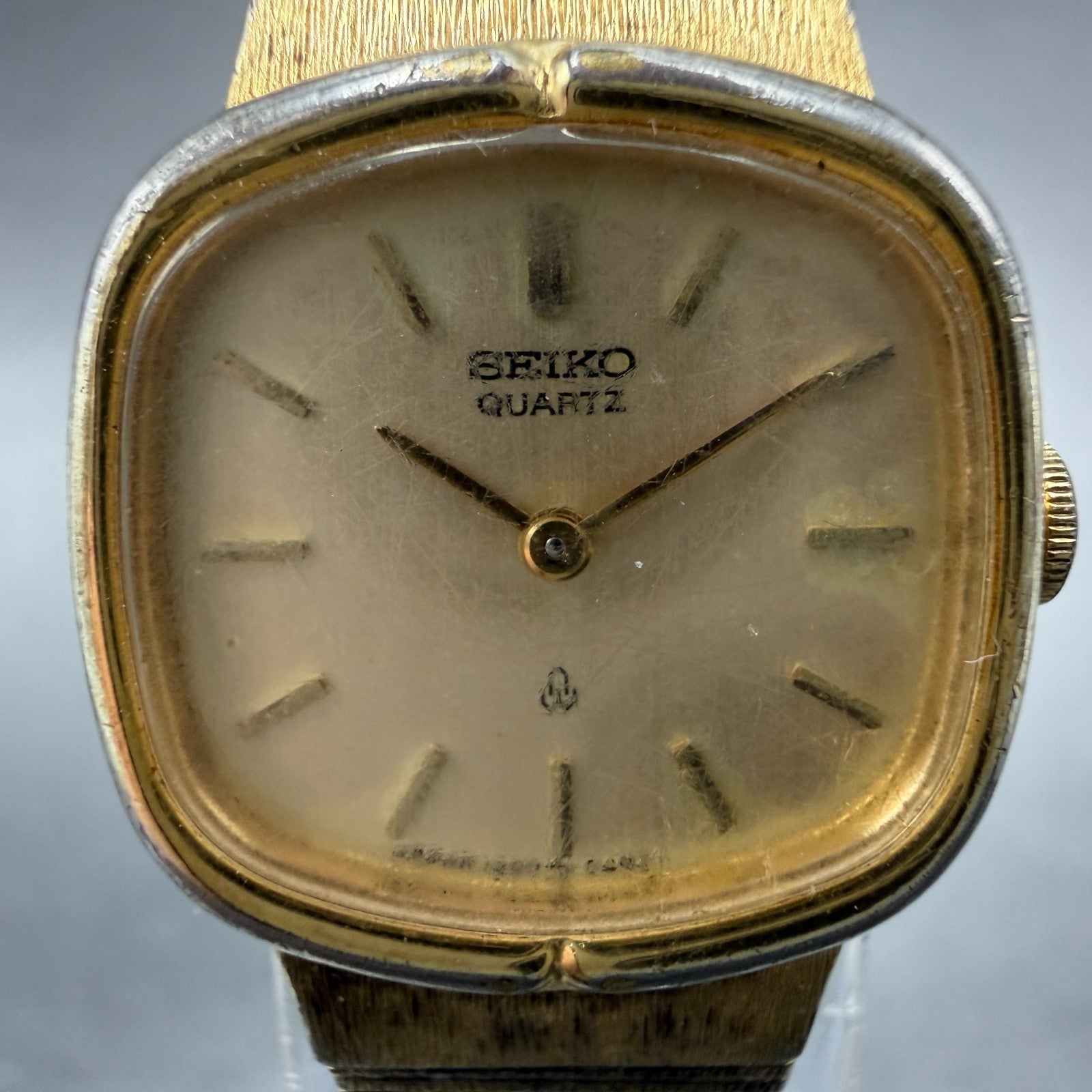 Seiko Watch Women 19mm Champagne Dial Gold Tone Hexagon 1400-5280 New Battery1