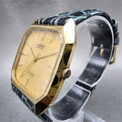 Seiko Dolce Tank Watch Men 30mm Gold Dial Gold Tone Rectangle 59315300 New Batt2