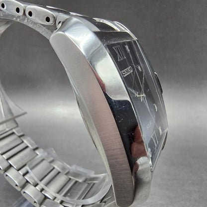Seiko Solar Tank Watch Men 35mm Black Dial Silver Date Rectangle V157-0CC0 Runs3