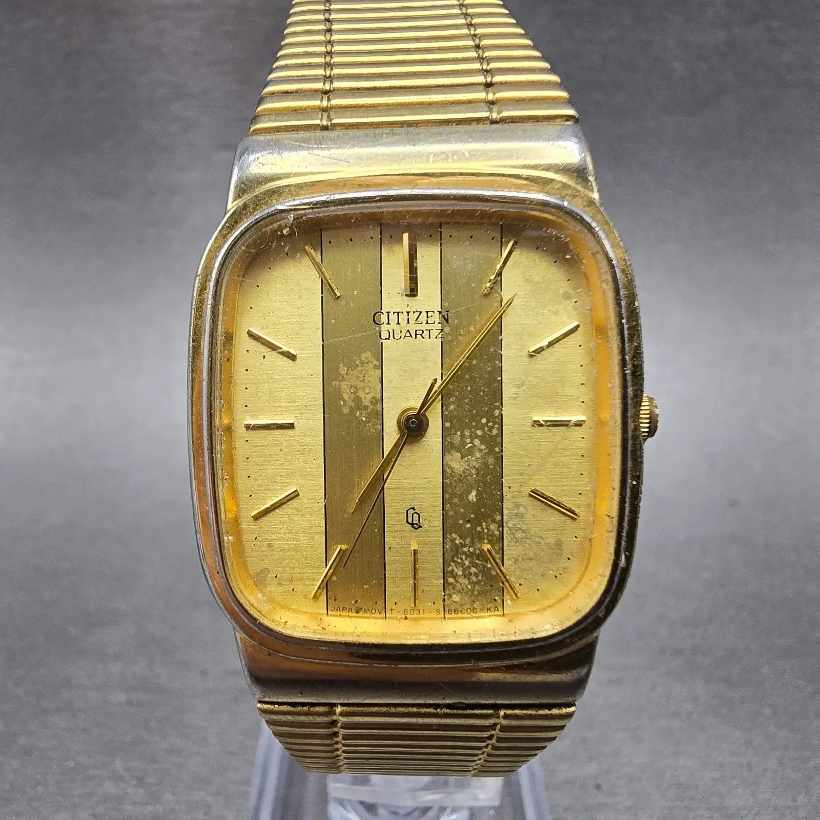 Citizen CQ Watch Men 27mm Champagne Dial Gold Tone Rectangle 6031-S23691 PARTS0