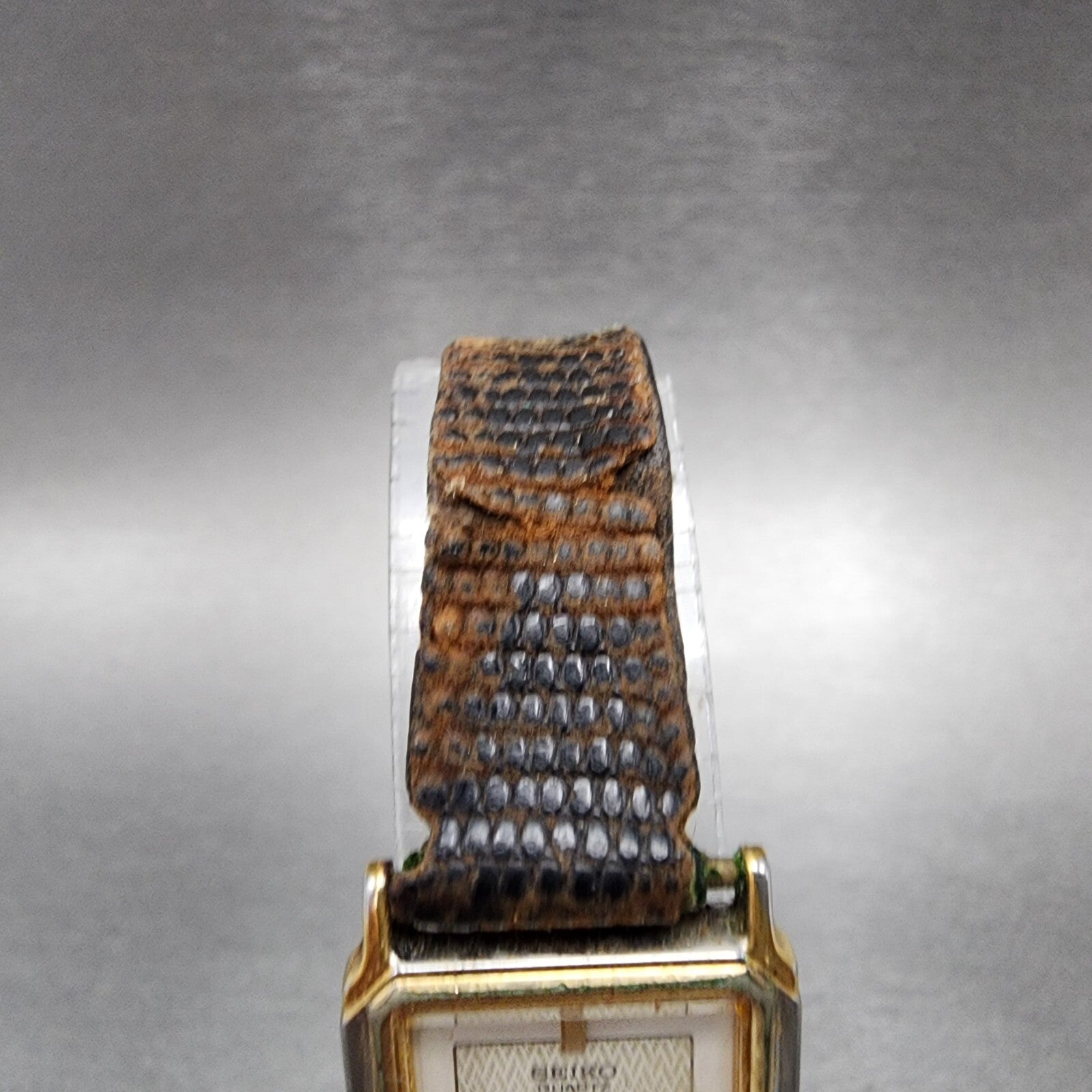 Seiko Tank Watch Women 19mm White Dial Two Tone Rectangle 73205909 New battery4