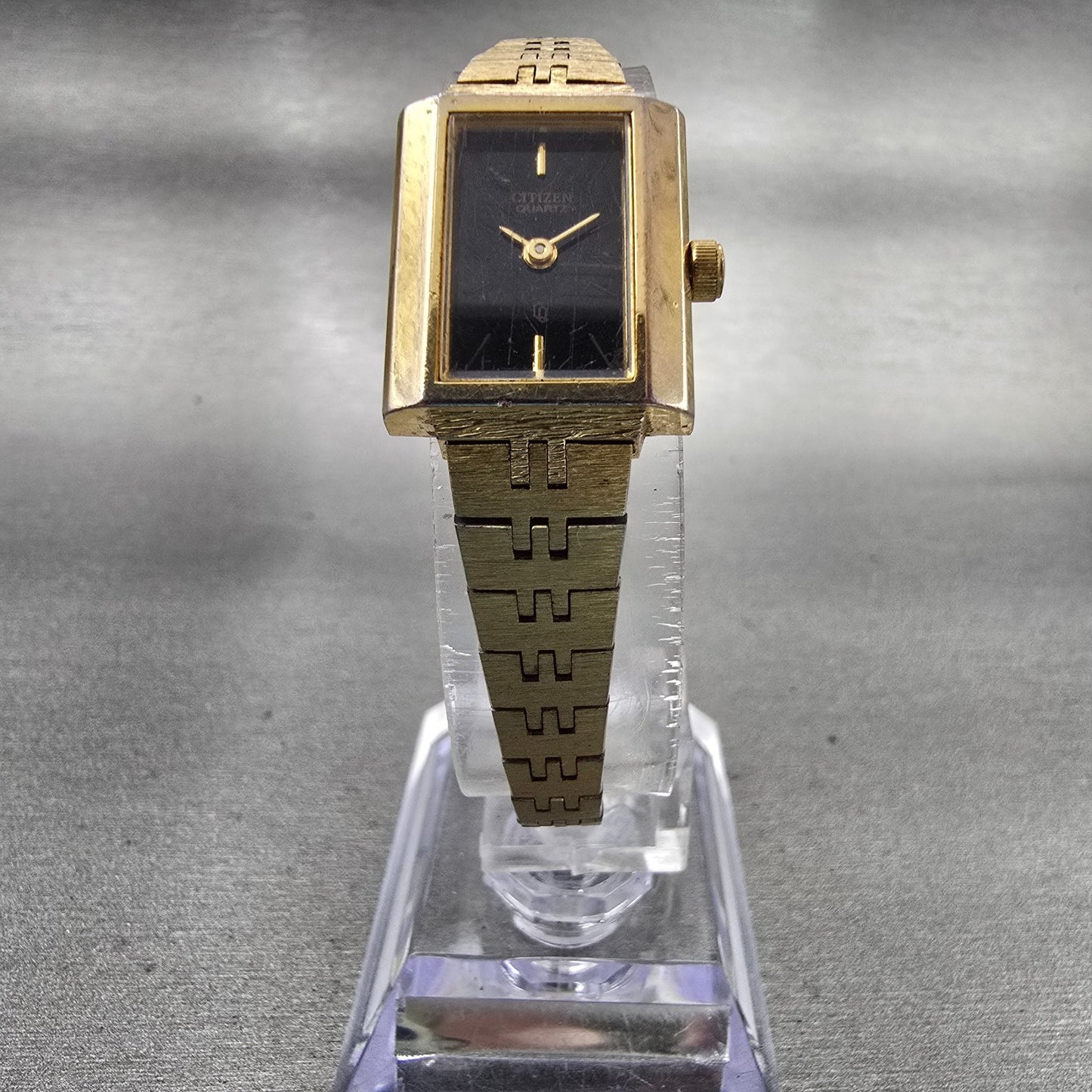 Citizen CQ Watch Women 17mm Black Dial Gold Tone Rectangle 3220-S18911 New Batt5