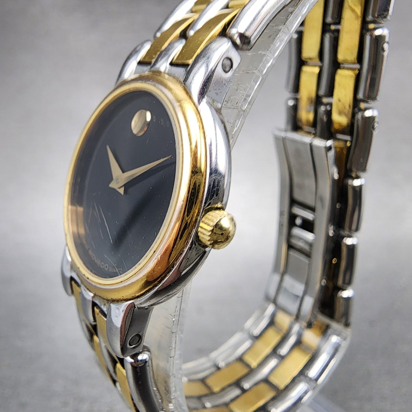 Movado Museum Watch Women 24mm Black Dial Two Tone Round 81.25.825 New Battery2