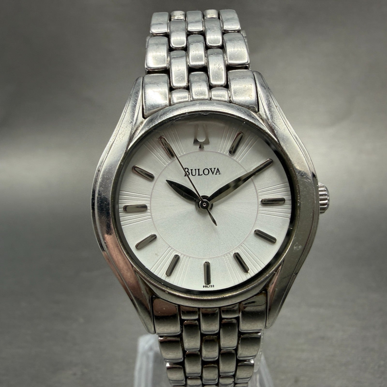 Bulova Watch Women 28mm Silver Dial Silver Tone Round 96L32 New Battery0