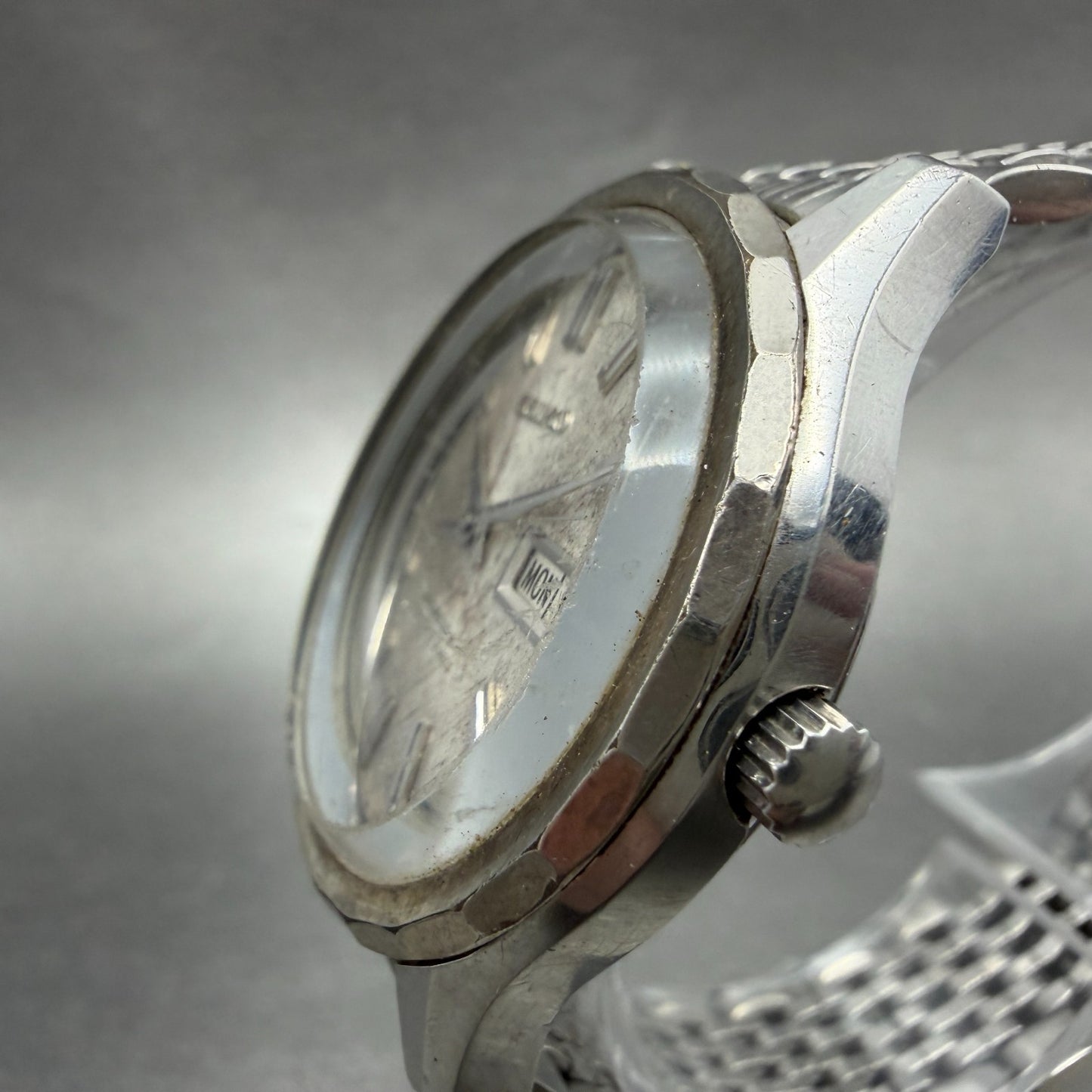 Seiko Business A Watch Men 37mm Silver Dial Silver Tone Daydate 8346-9010 PARTS3