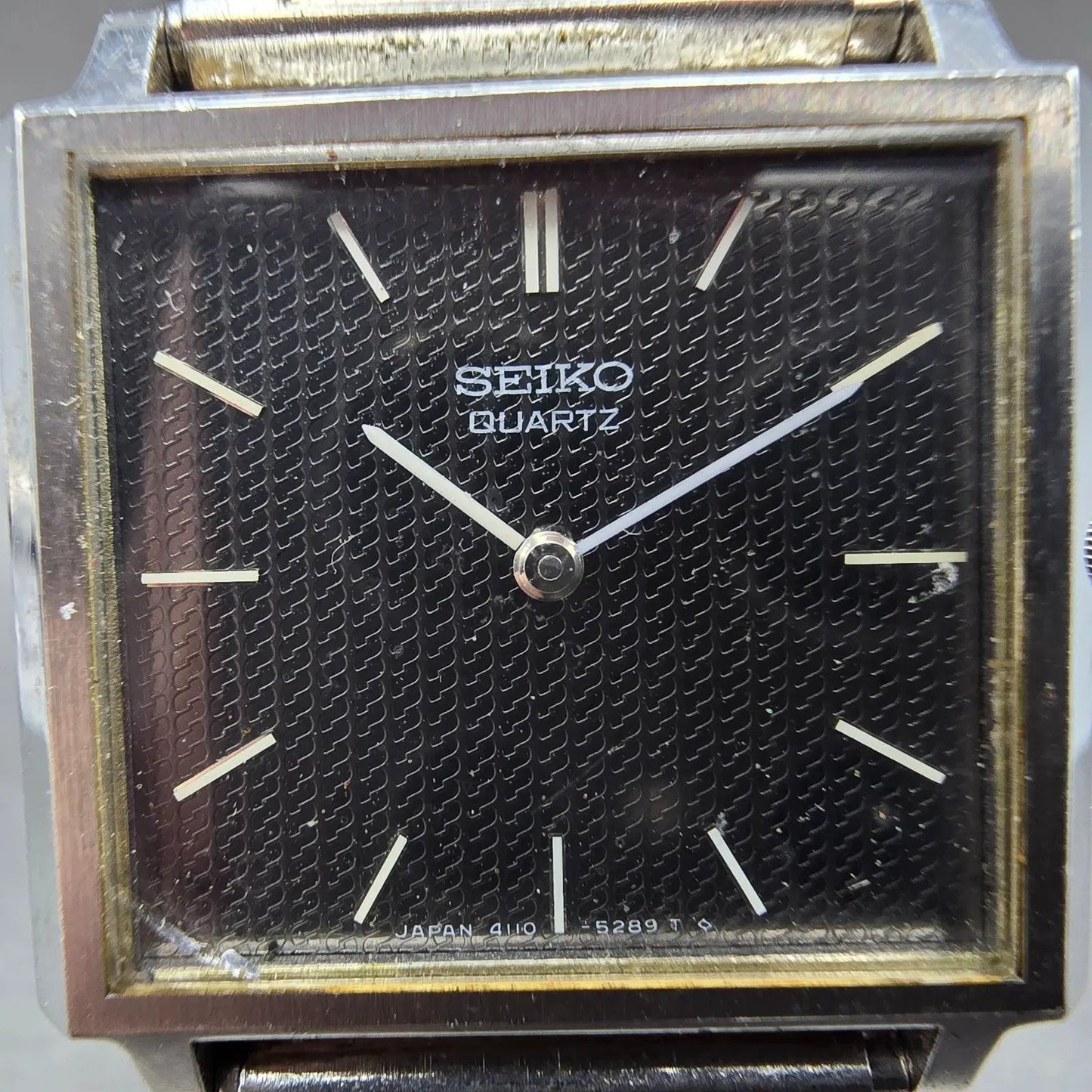 Seiko Watch Men 28mm Black Dial Silver Tone Rectangle 4110-5249 PARTS Vintage2